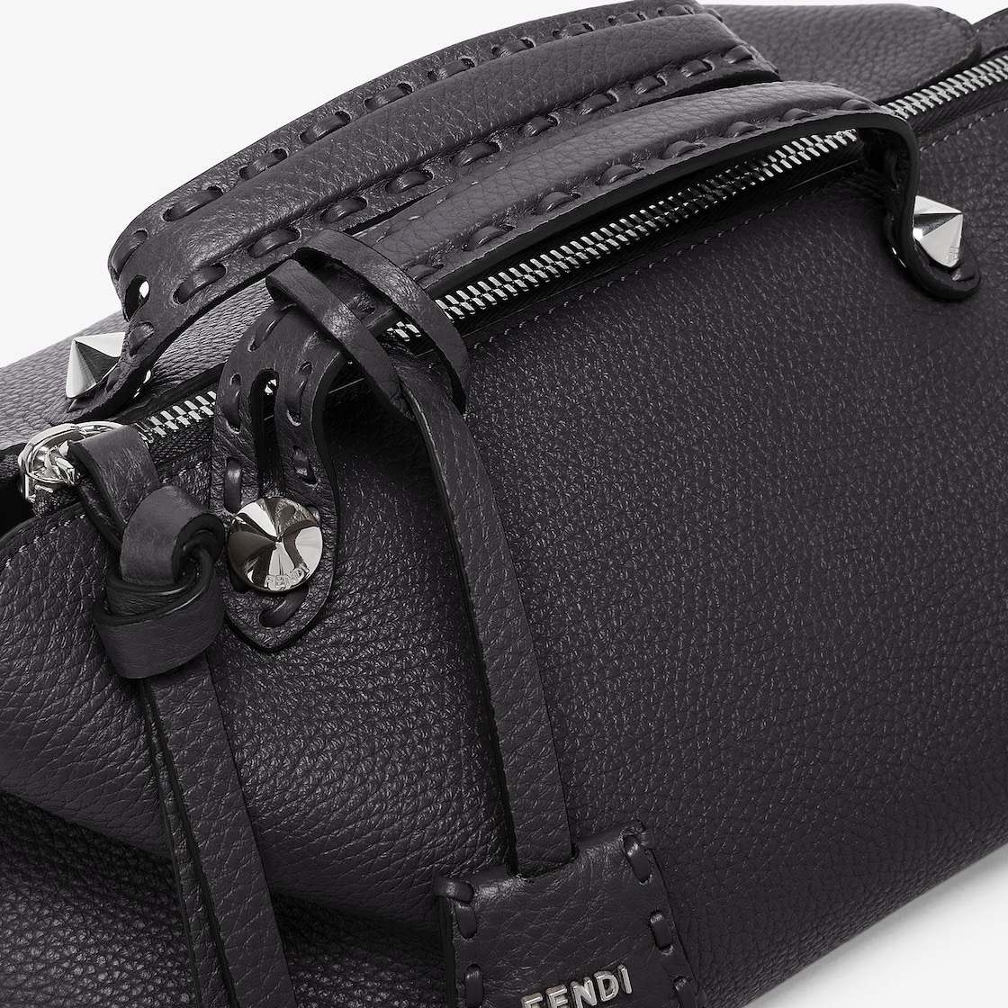 Fendi 女士 By The Way Selleria中號單肩包均碼碼29cm*13cm*17cm