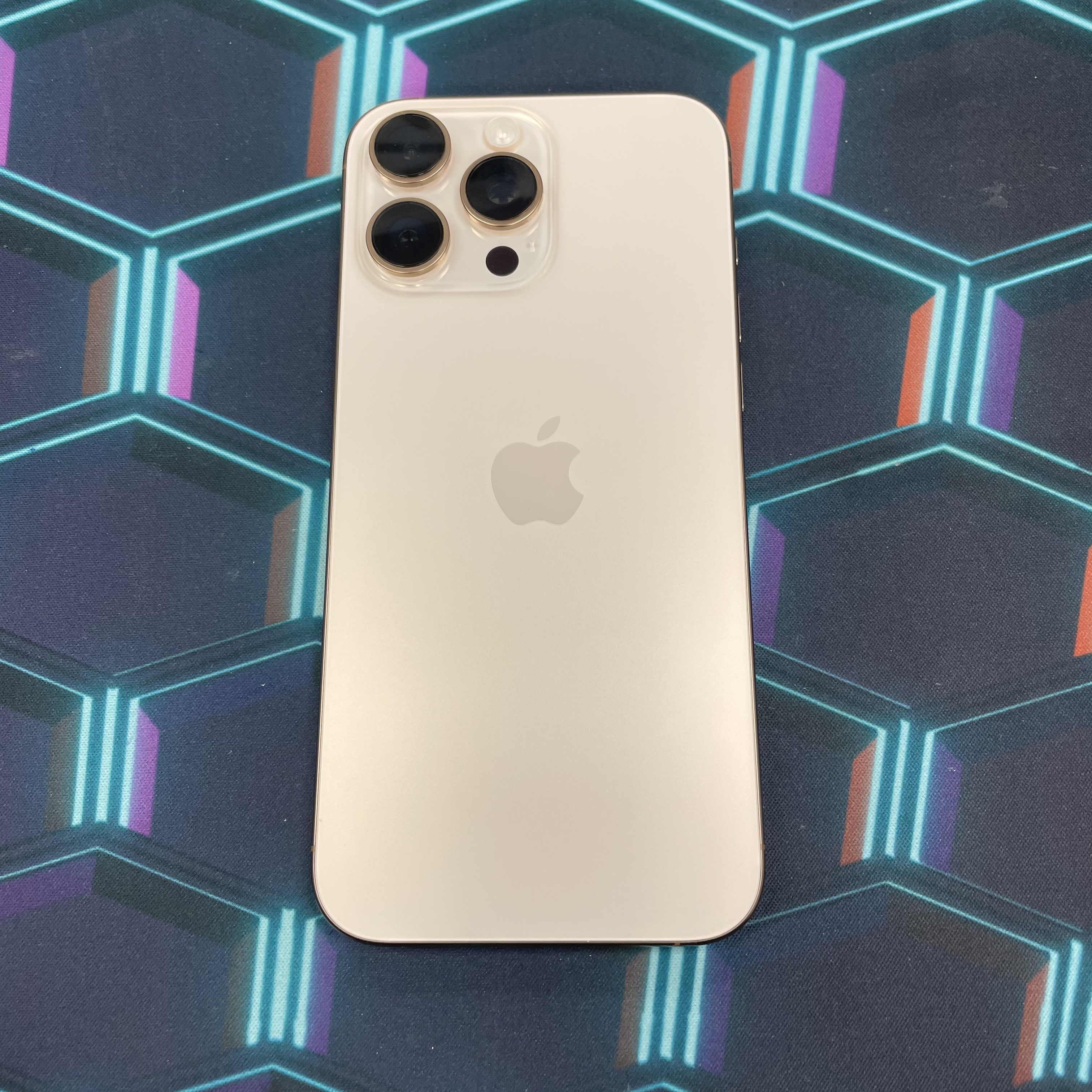 *6445 16 pro max 勁靚機 256GB 電100 沙色 gold