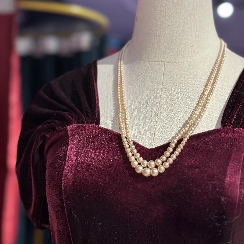 Vintage C.a. 1950s Double Row Graduating Glass Pearl Necklace (NZ014)