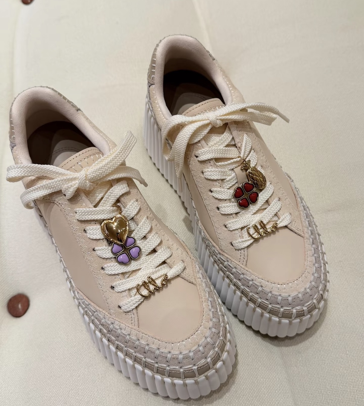限時優惠✨新款🆕訂貨📮 Chloe 8cm 厚底Nama sneaker 連裝飾扣✨   Size 37 38 39 40 41
