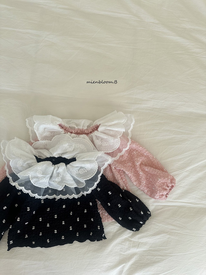 🇰🇷mienbloomb blouse