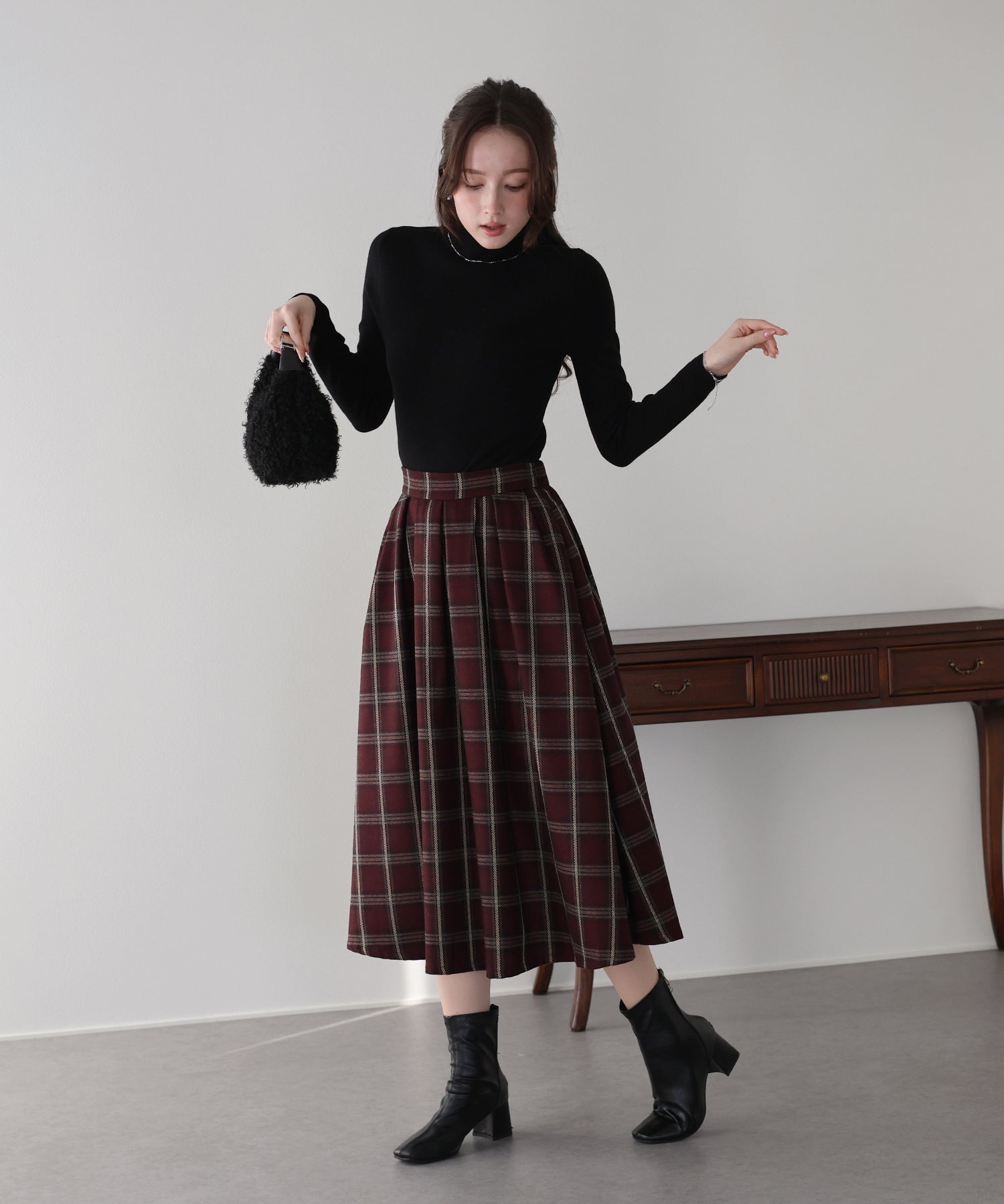 <限量現貨> <JP>復古格紋褶皺中長裙* wine