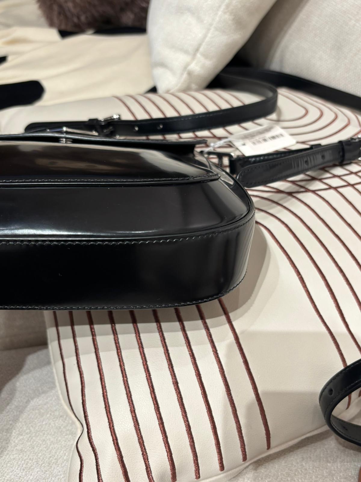 Prada Cleo shoulder bag 2way bag 100%Authentic ,92%new ✅Strap 長短肩帶各1✅dust bag 