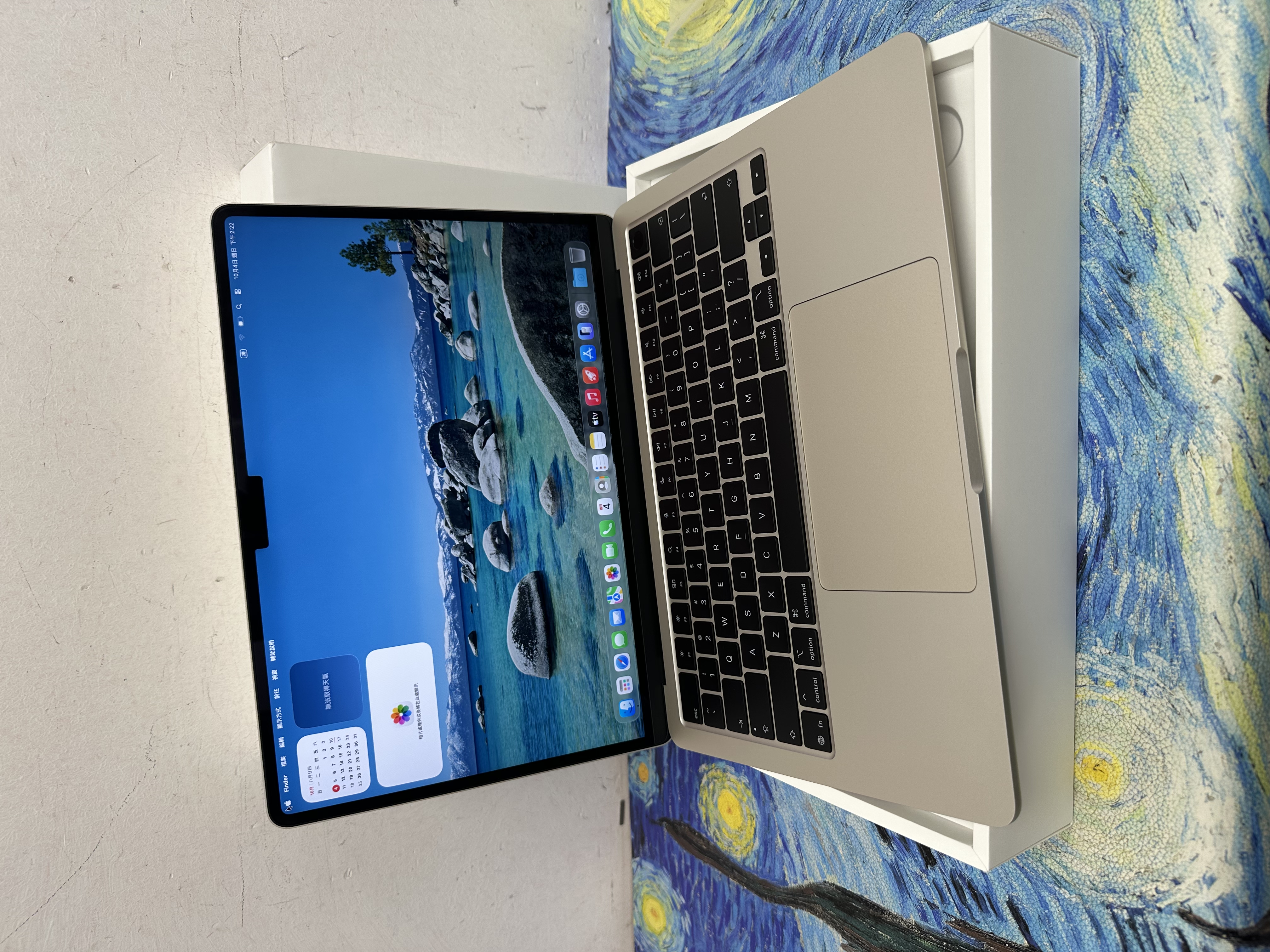#6222 未使用品 APPLE  MacBook Air M5 2026 M5 CPU/ 16GB Ram/512GB SSD/8核心GPU/Liquid Retina Mon/13吋/星光色/Gaming Laptop / Notebook / 超強續航能力/ 原廠保養/ 文書機 / 畫圖 / 剪片 / Movie / Netflix / 香港行貨✨