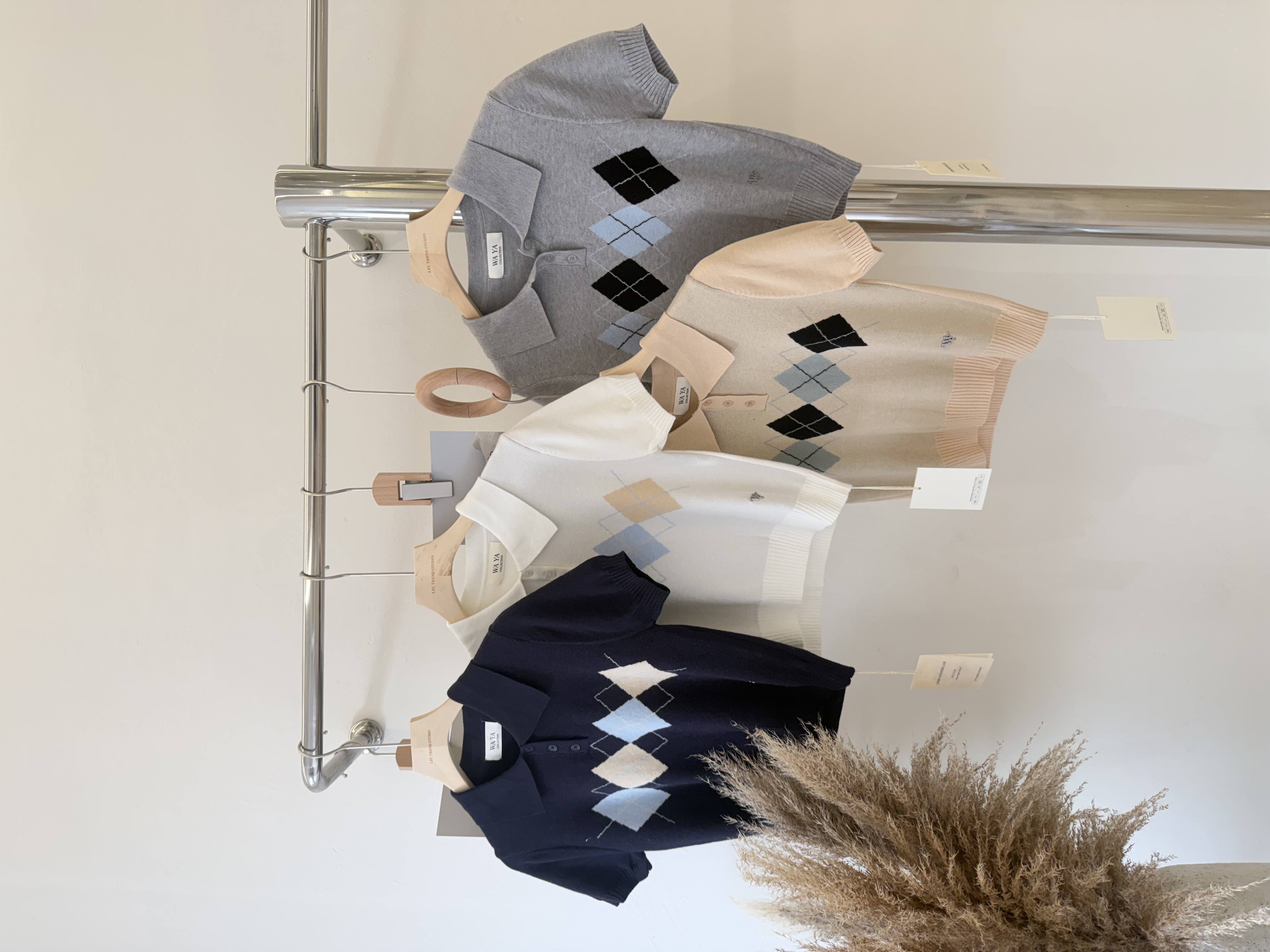 6525 韩系菱格纹翻领针织短袖