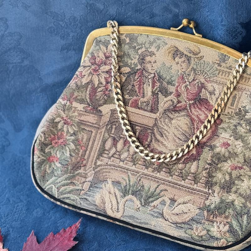 Vintage C.a. 1960s La Marquise Italian TapestryCourting Couple Pattern Double-Sided Handbag (MT2121)