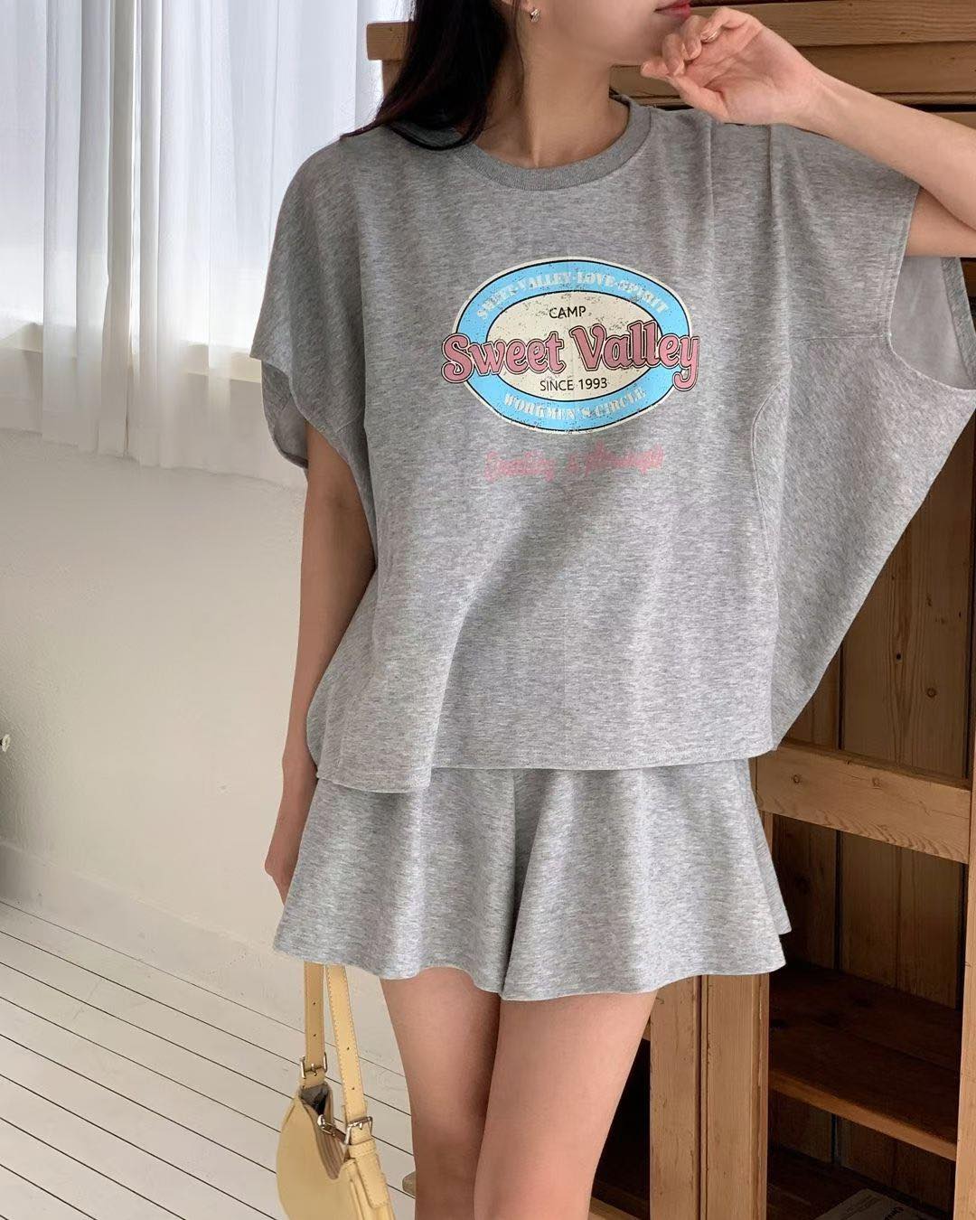 Sweet Valley 後開叉衛衣set 