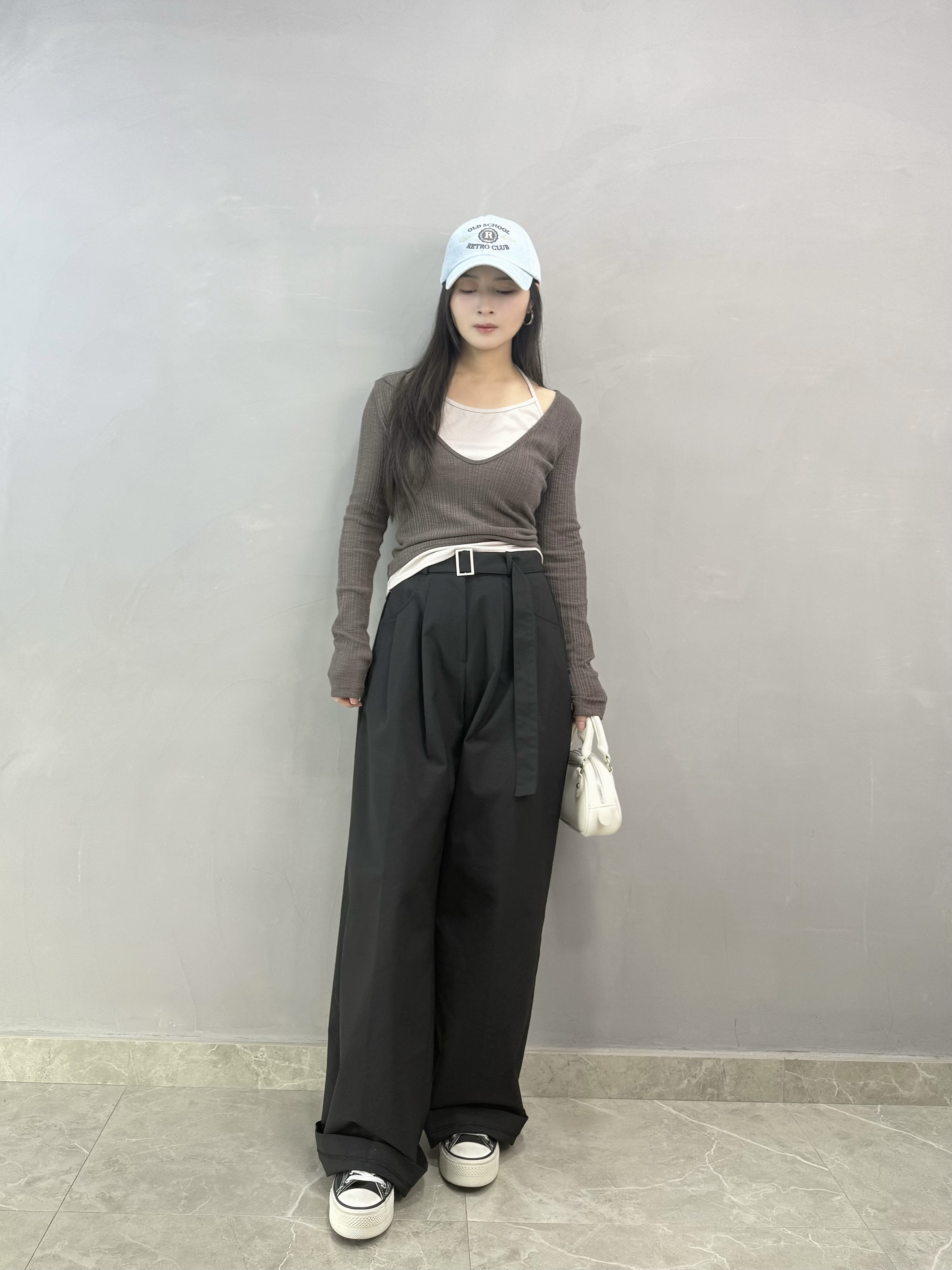F21 拼色暗紋假兩件top 