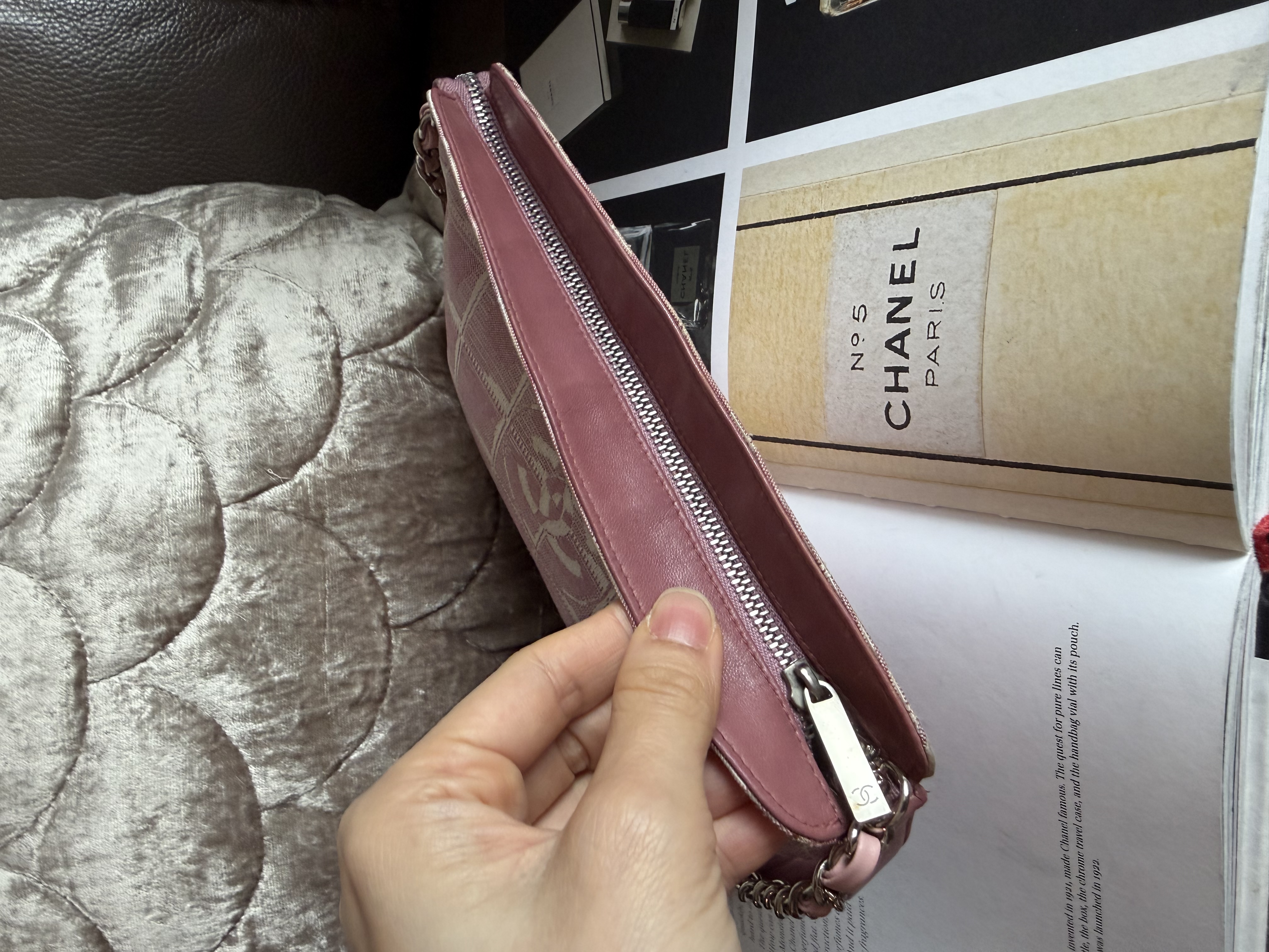 vintage chanel pink vanity bag 