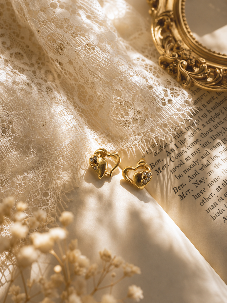 邱比特的永恆誓言 ∙ 西洋古董宮廷重工愛心耳環系列 Cupid’s Eternal Vow ∙ Vintage Heart-Shaped Statement Earring Collection