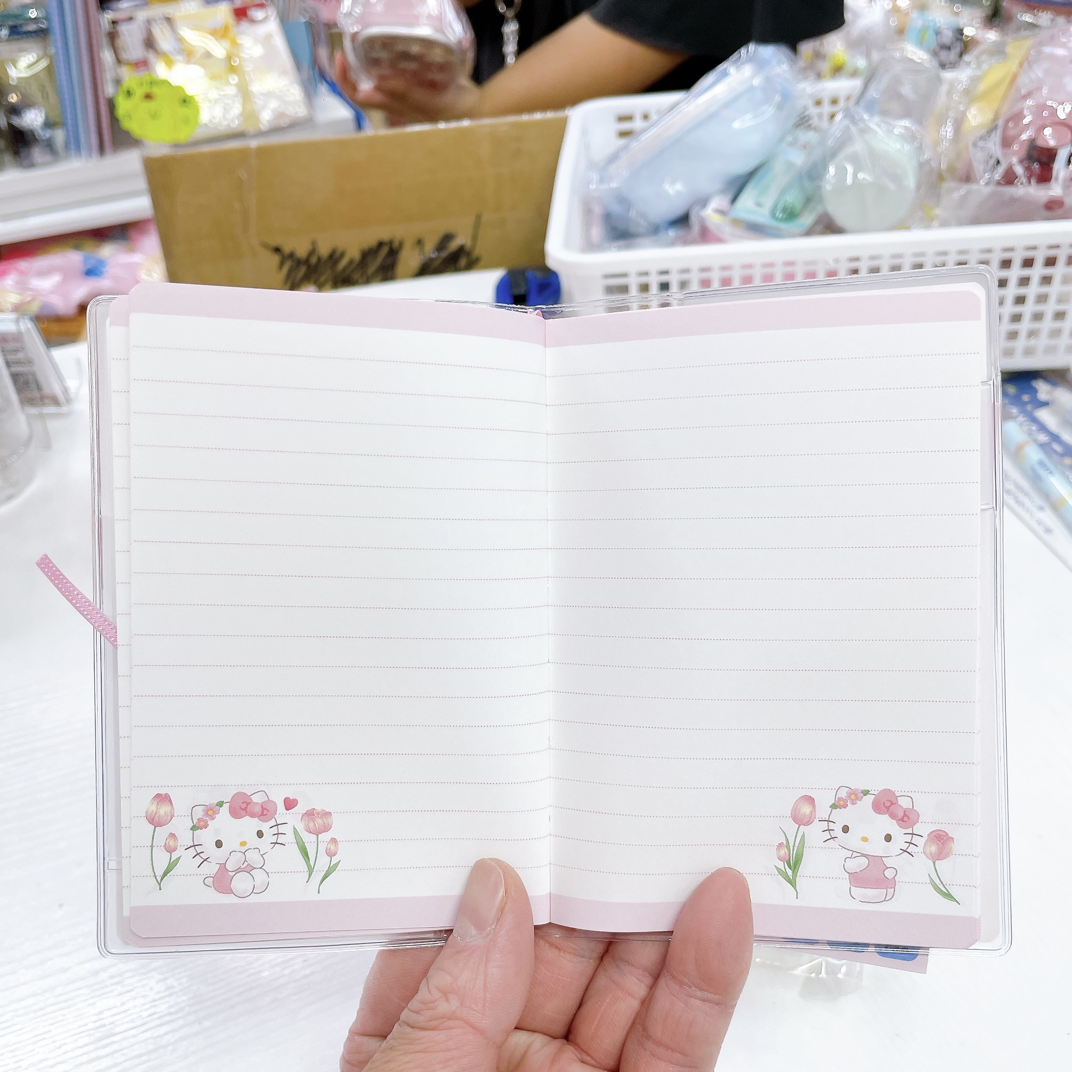 直送日本製造 sanrio kitty 2027年schedule book 附送精美貼紙 