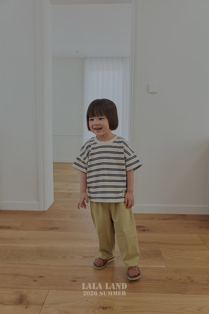 🇰🇷Lalaland kids tee親子