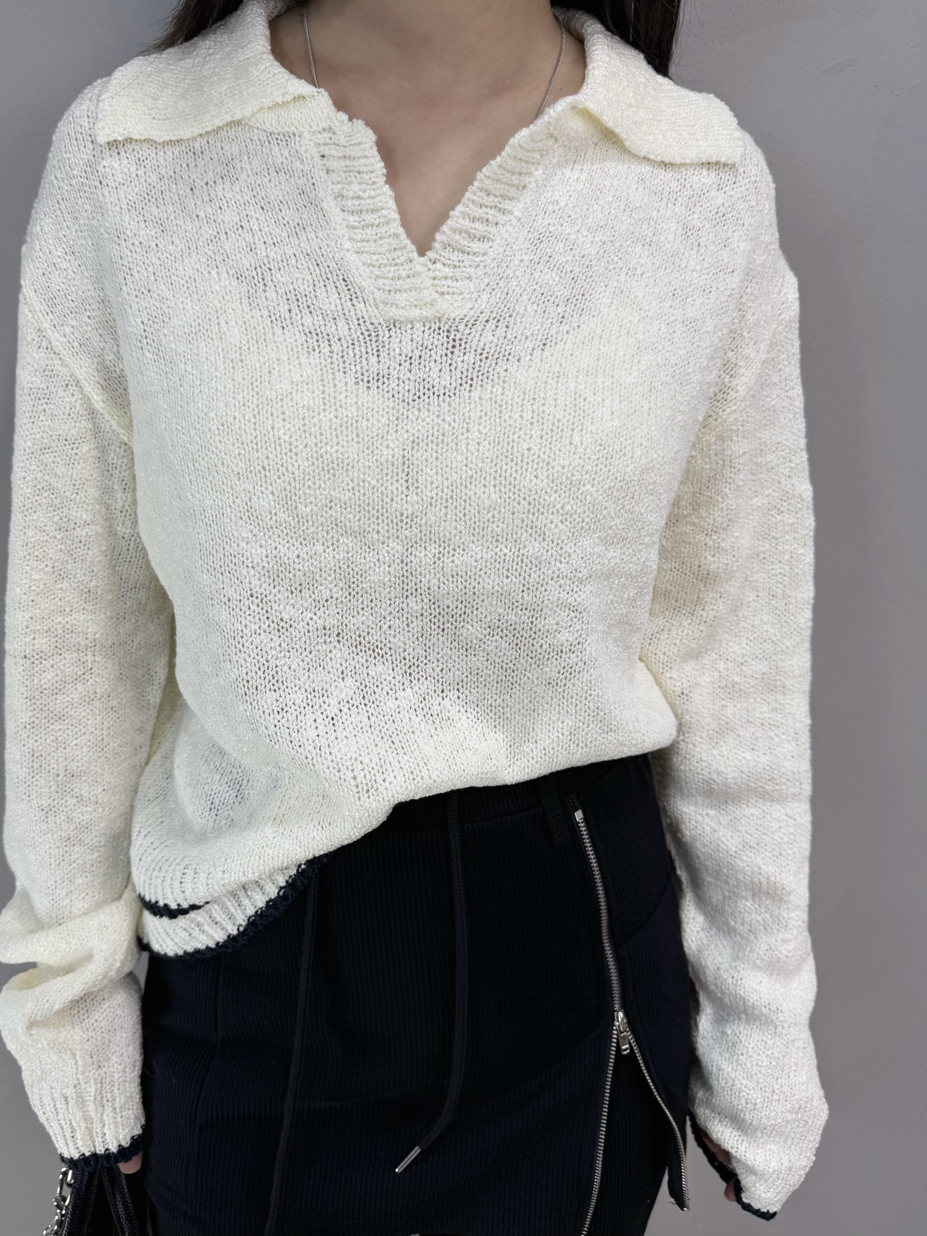 G79 撞色邊反領針織Top