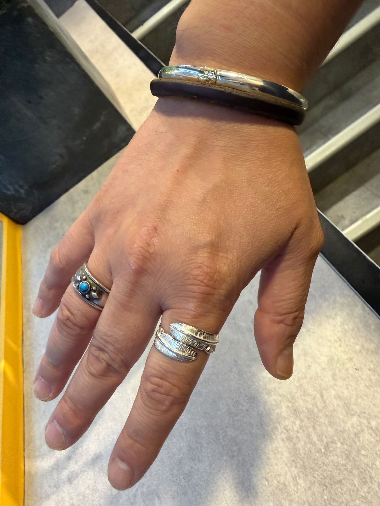 Silver Dollar Craft Double Feather Ring