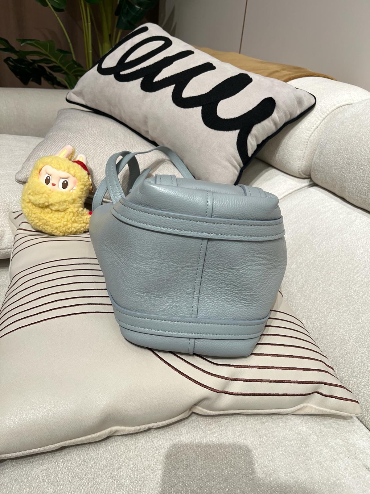 Balenciaga Everyday XS 2Way Bag 672793 calfskin 100%Authentic, 95%New ✅Dust bag