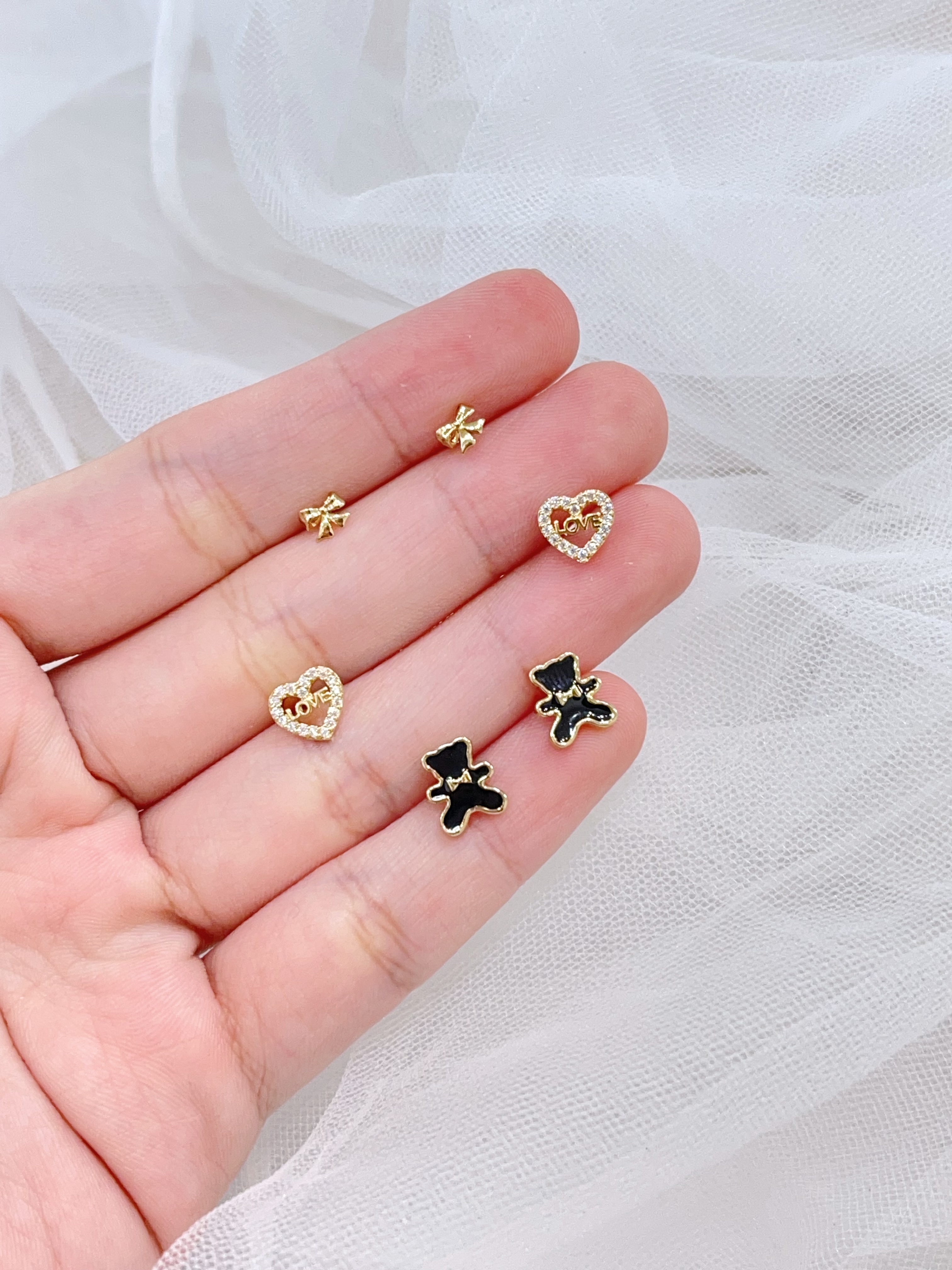 温柔黑色小熊爱心耳环套装