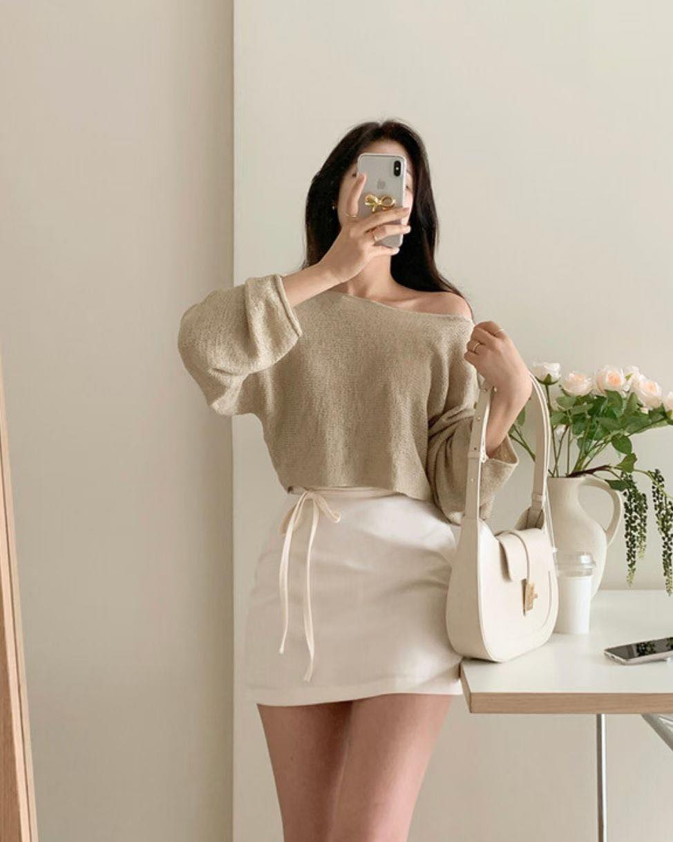 淨色大領針織Top