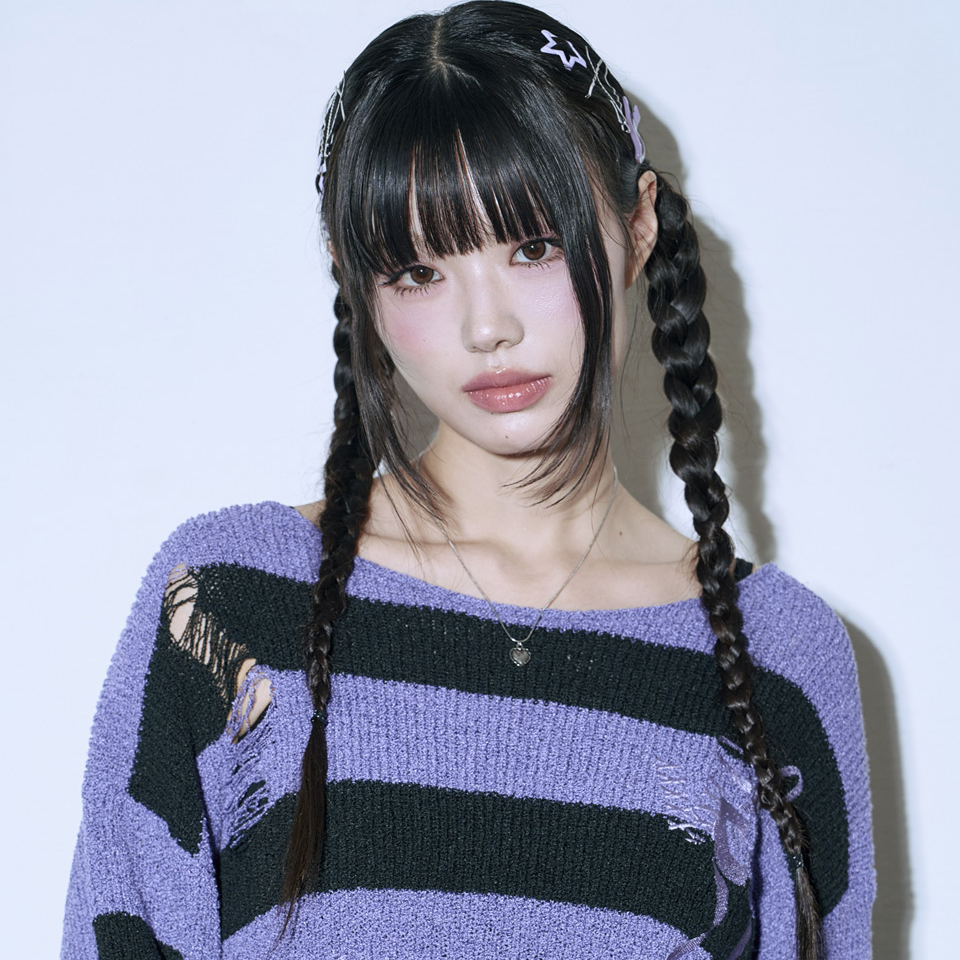 Venhit x Kuromi Striped Damaged Knit (Purple)