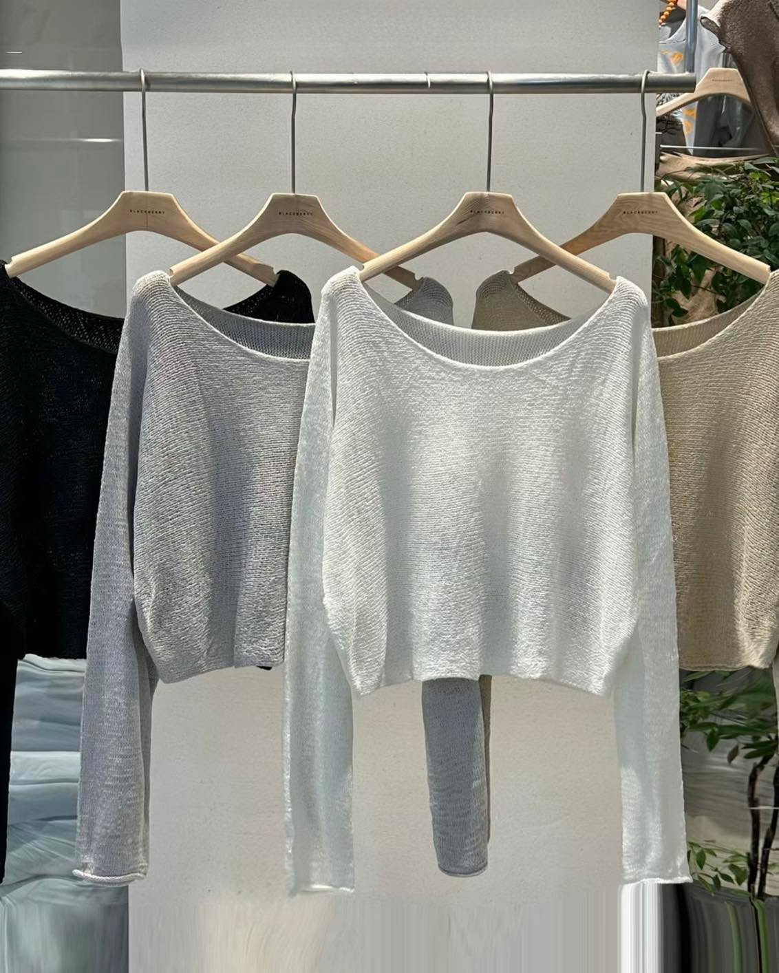 淨色大領針織Top