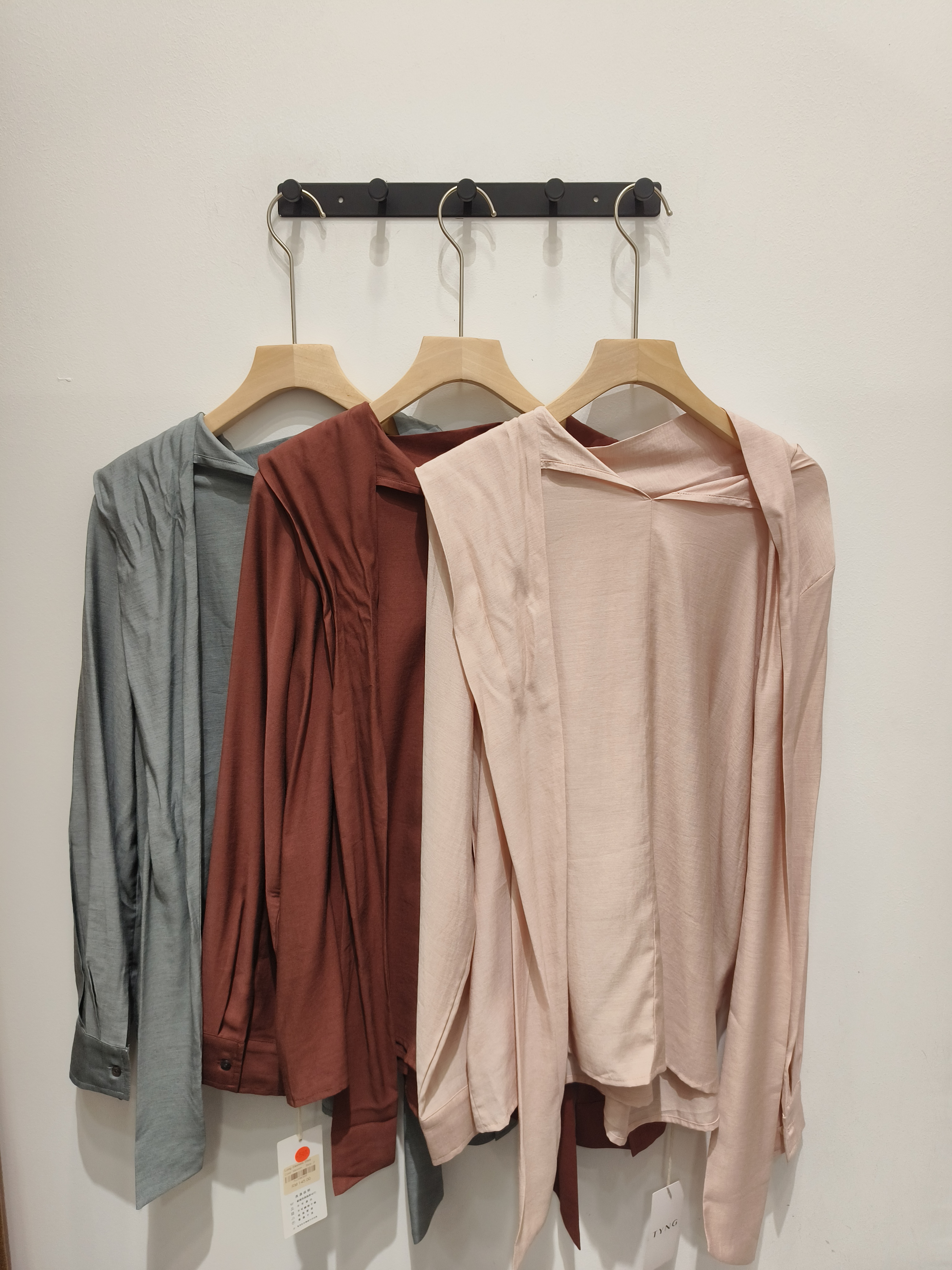 长袖系带衫 Long Sleeves Shirt with sash