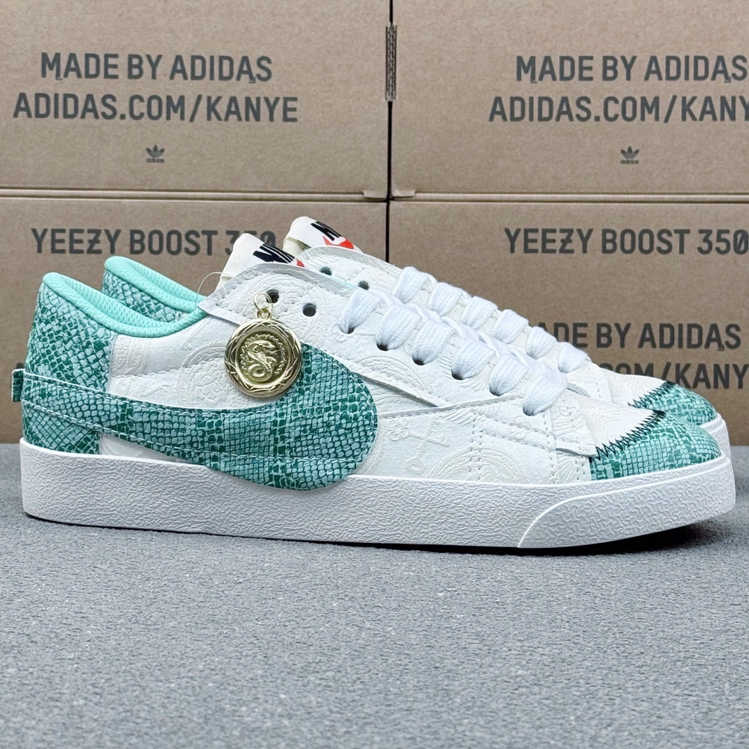 Nike Blazer Low '77 Jumbo