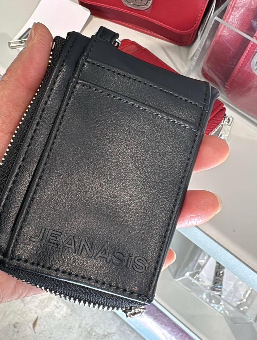 🎌日本直送🎌 Hello Kitty x Lowrys Farm 卡包