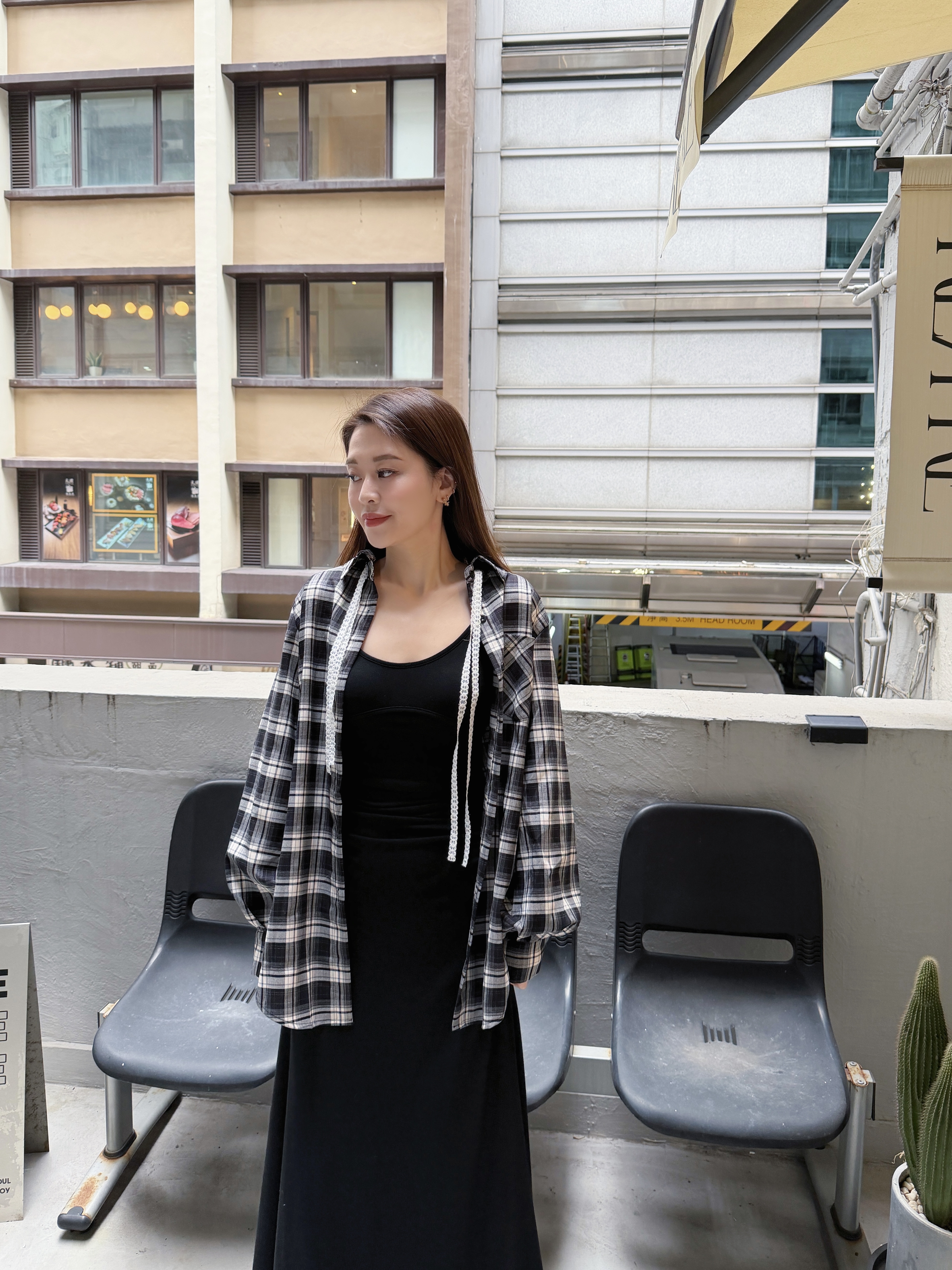 格仔恤衫+吊帶裙Ops