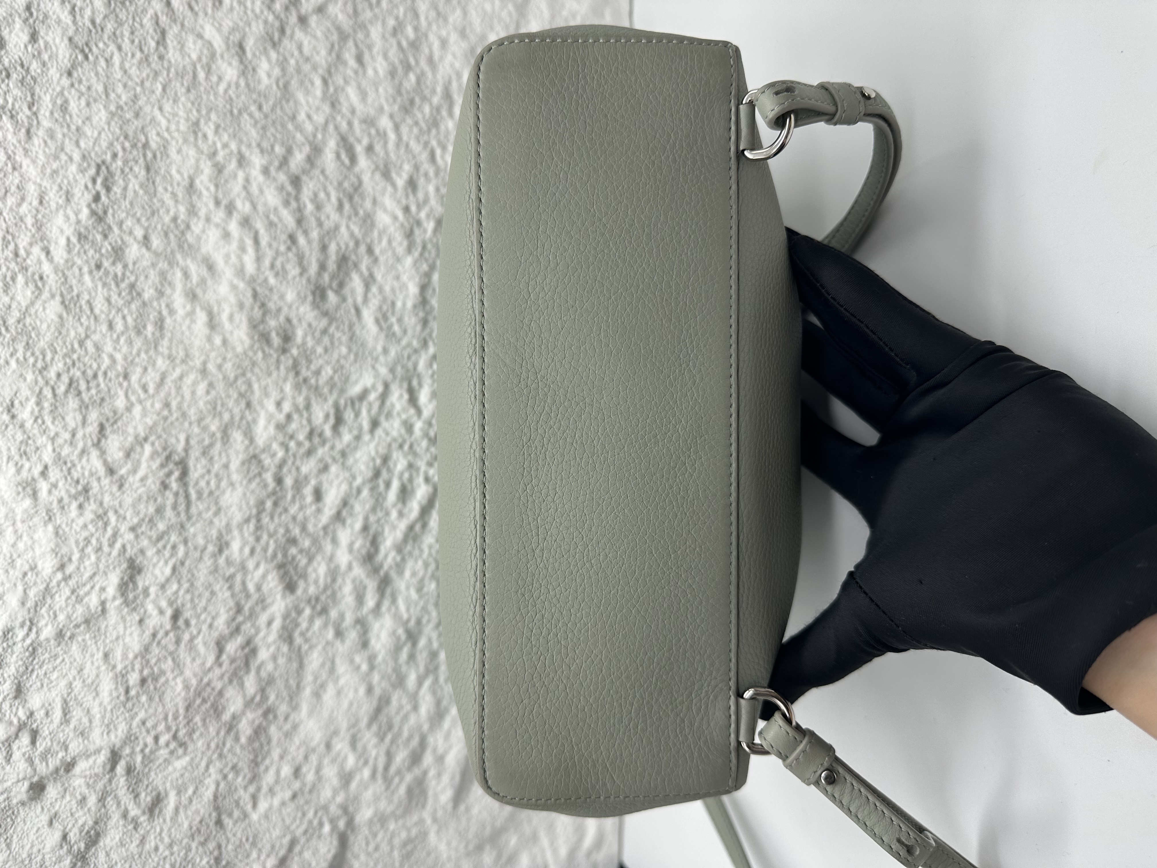 Pre-owned Loro Piana Extra Pocket L23.5