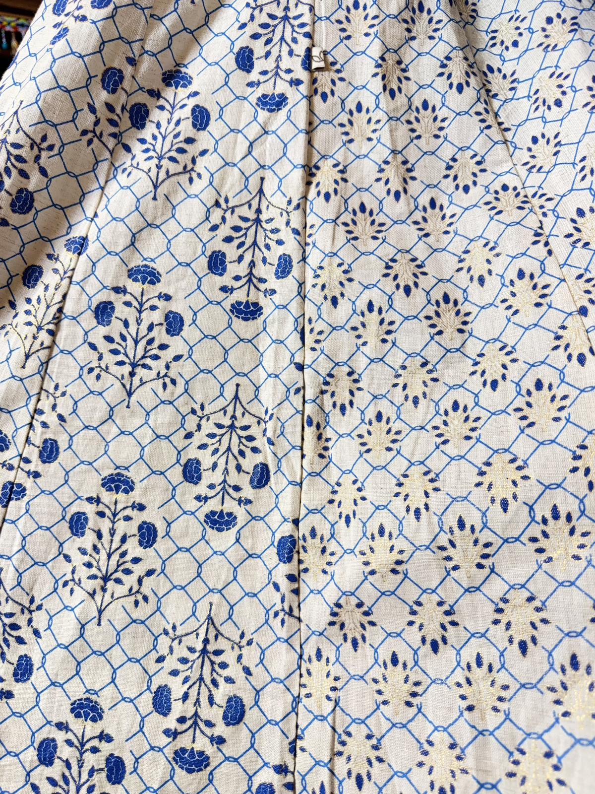 White Blue Heart-Neck 2-side OP 50" #1491