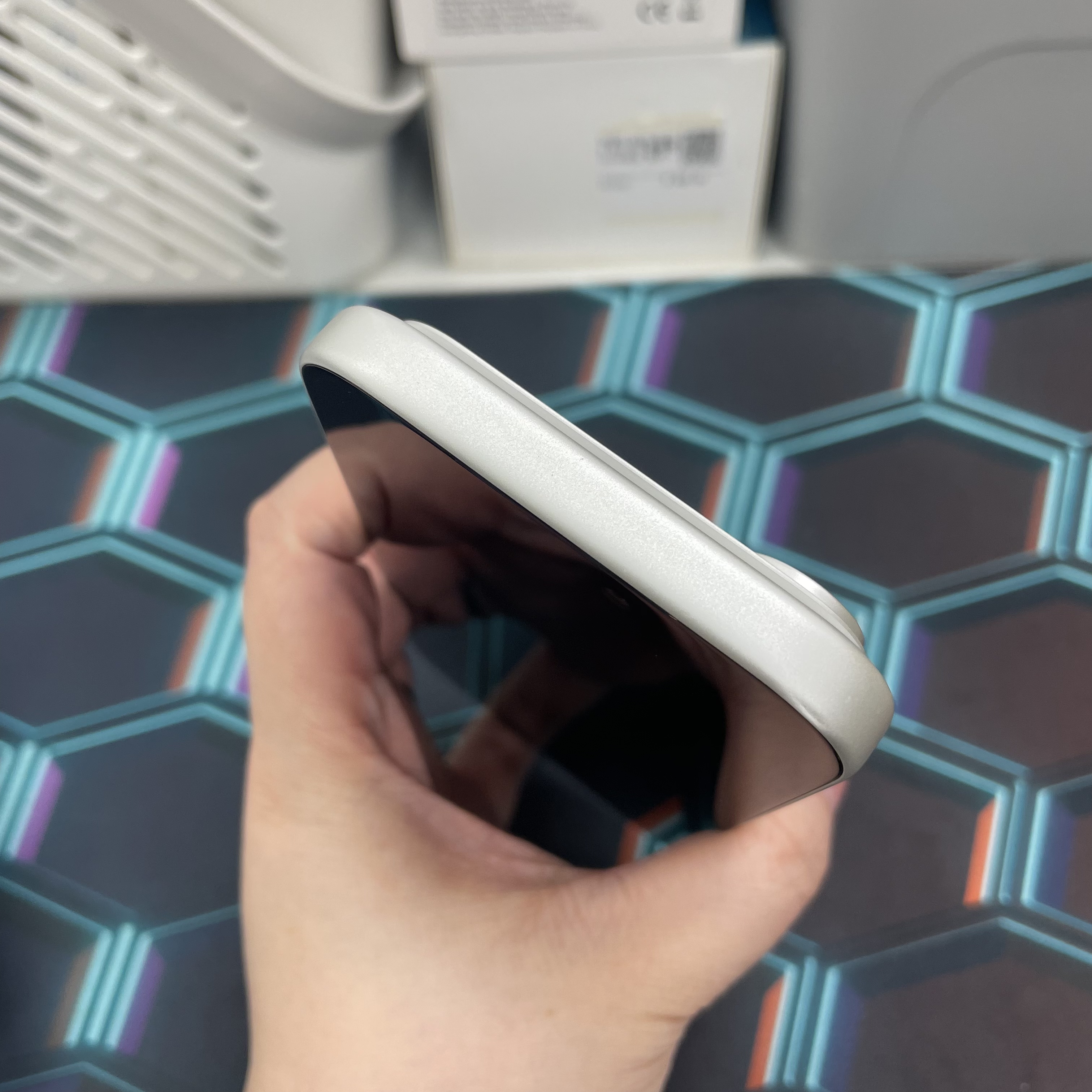 *6326 17 pro 勁靚機 256GB 電98 銀色 sliver