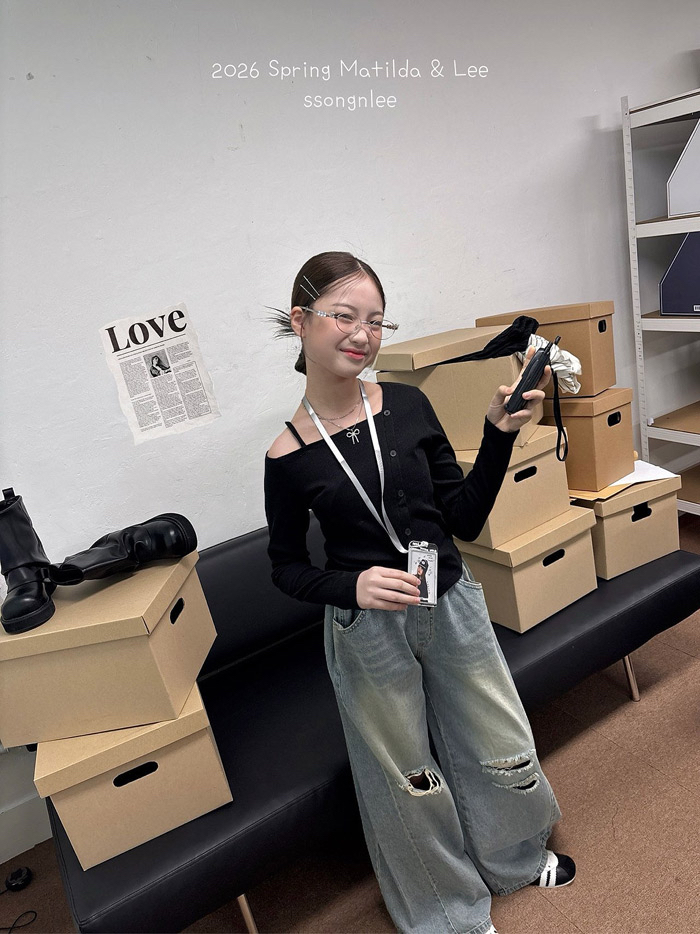 🇰🇷Matilda&Lee tee