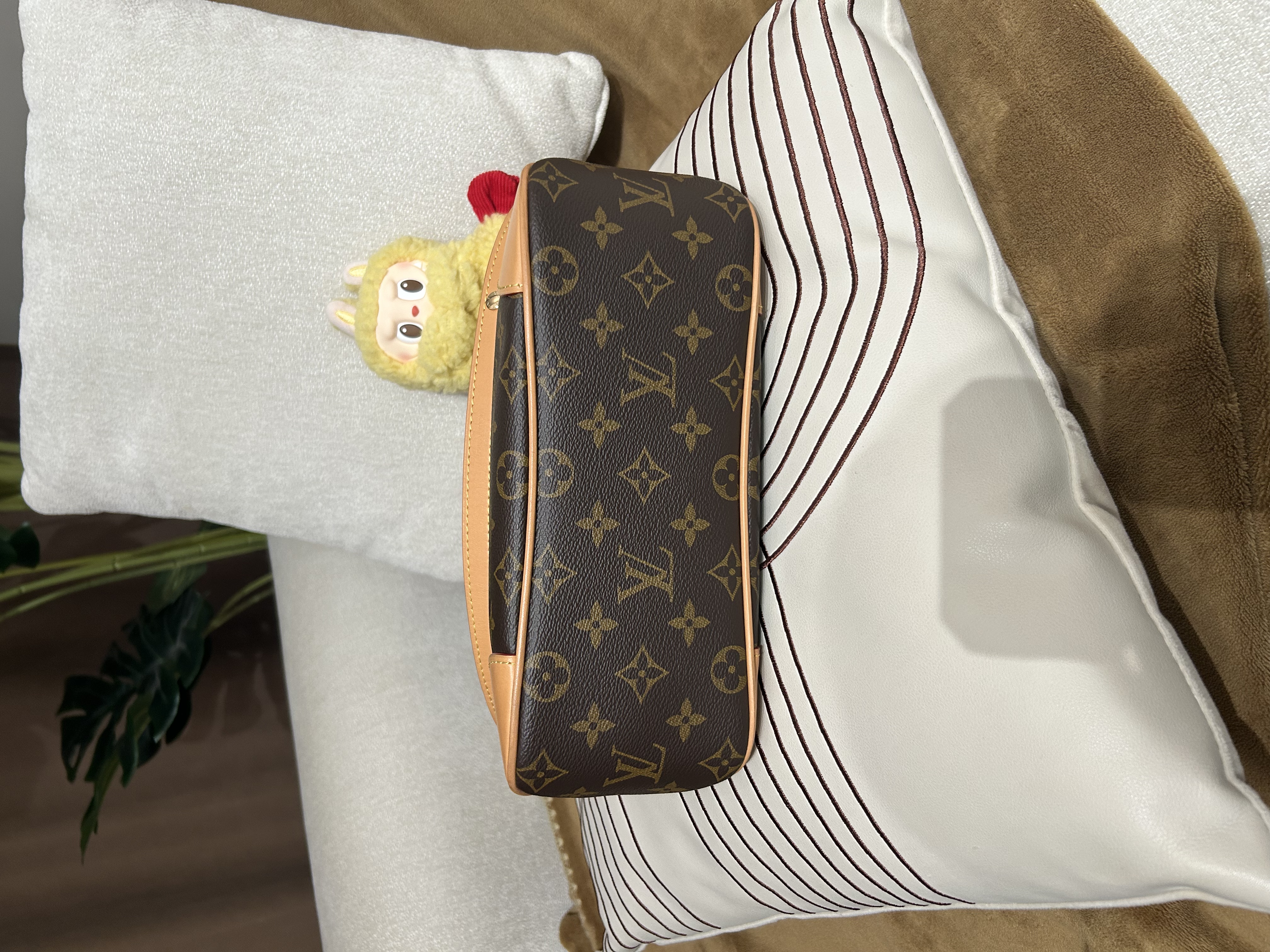 Lv Boulogne PM Monogram 2Way Bag M45832 nfc  100%Authentic, 95%new ✅dust bag  