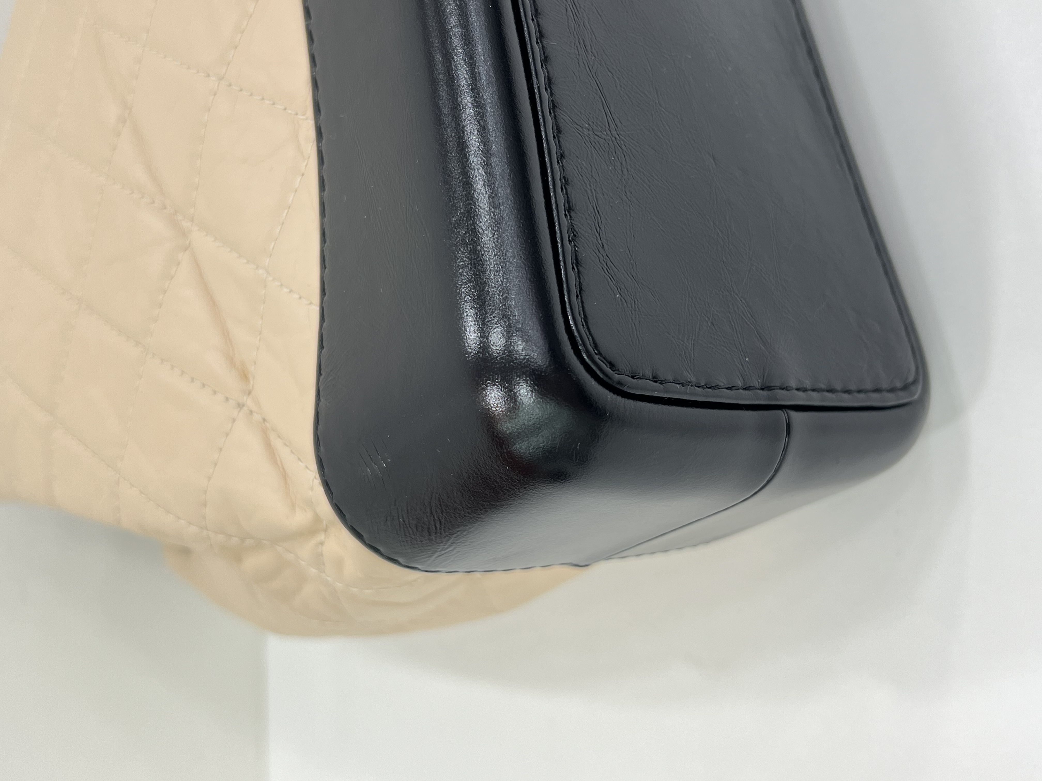 直播貨品 |  [1個-$100 2個-$300］E10