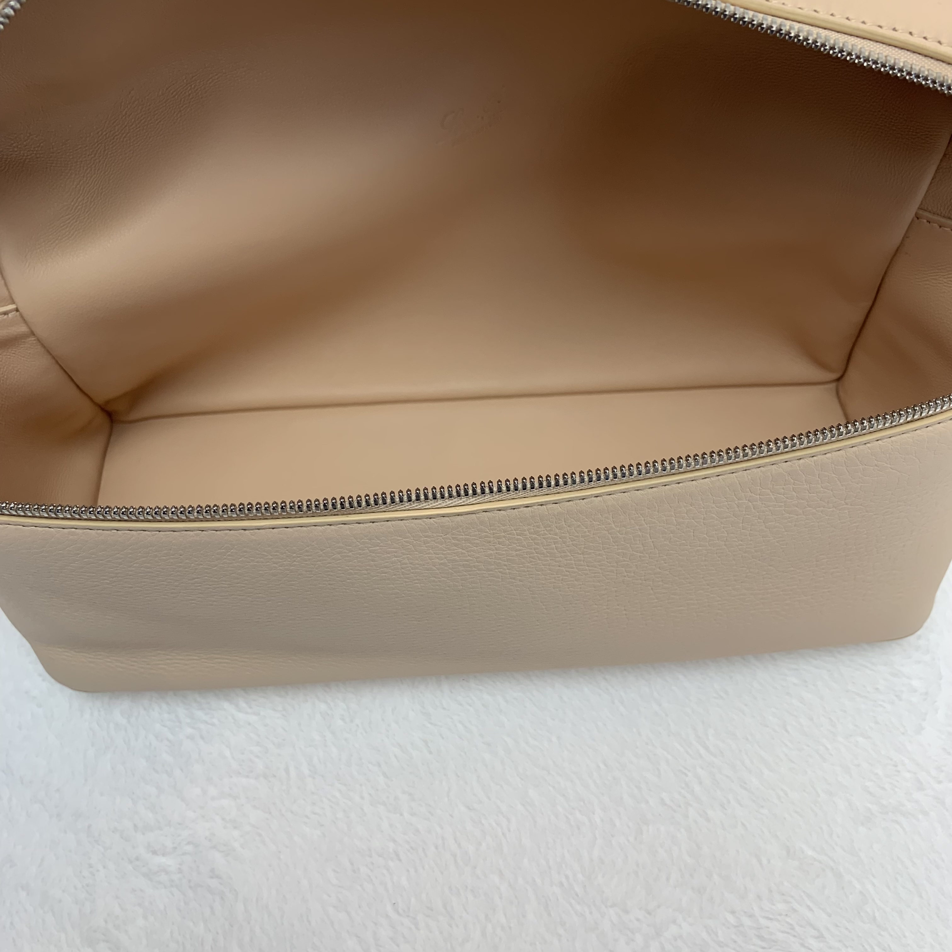 有正單🤍Lora Piana 飯盒包27