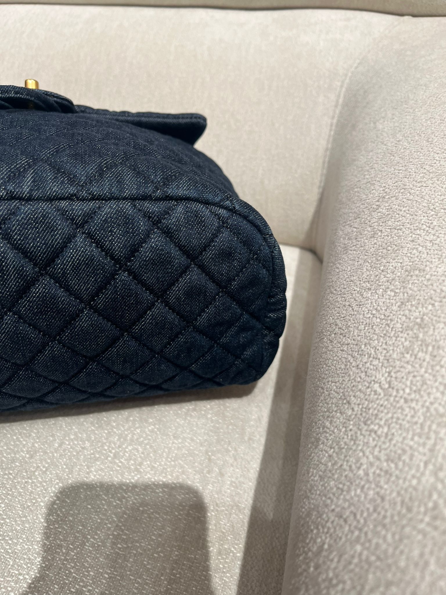 Chanel Classic Backpack Denim 100%Authentic, 95%New ✅貼✅Dust bag