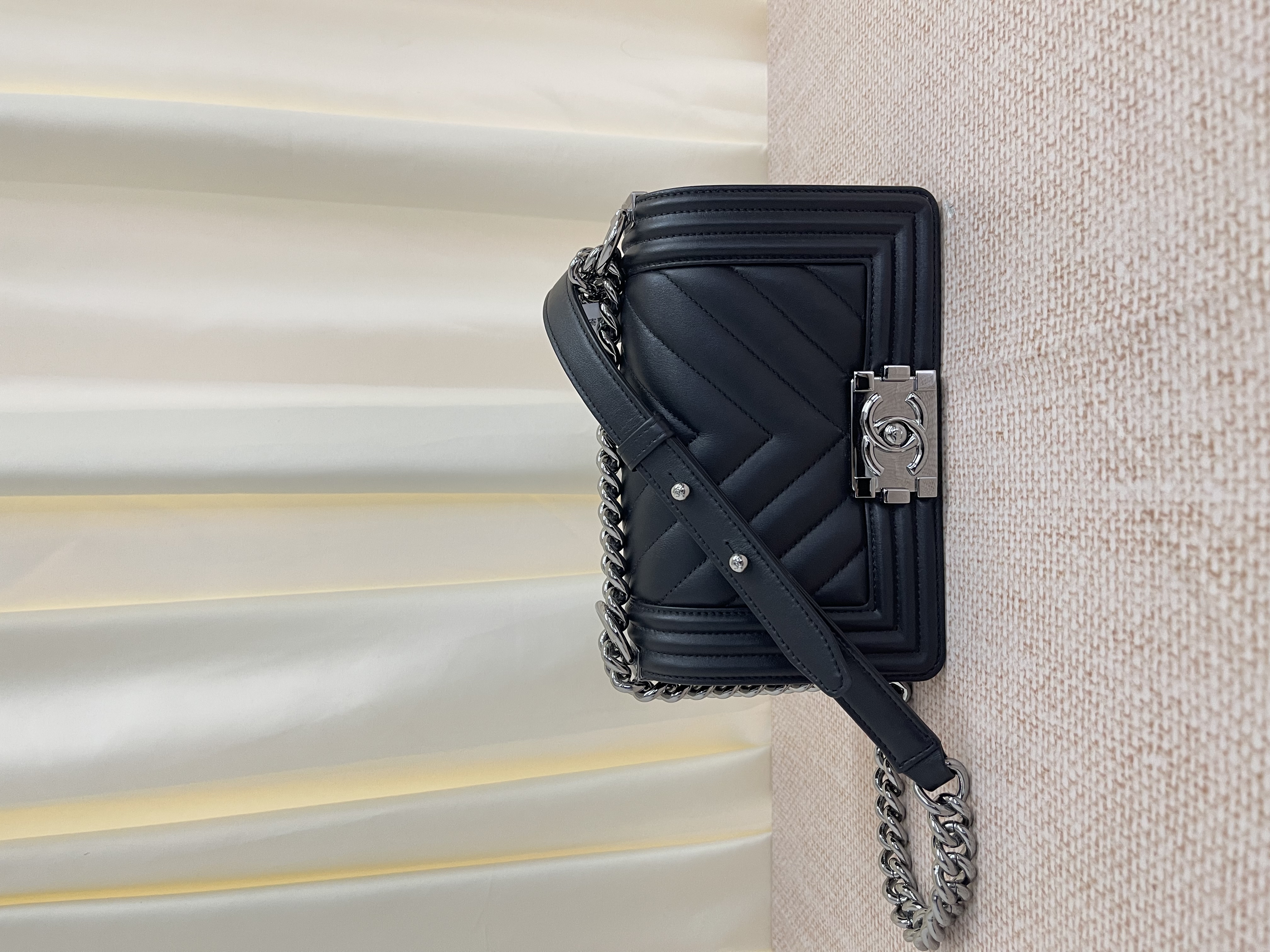 Pre-owned Chanel boy / Product Code: 26040707