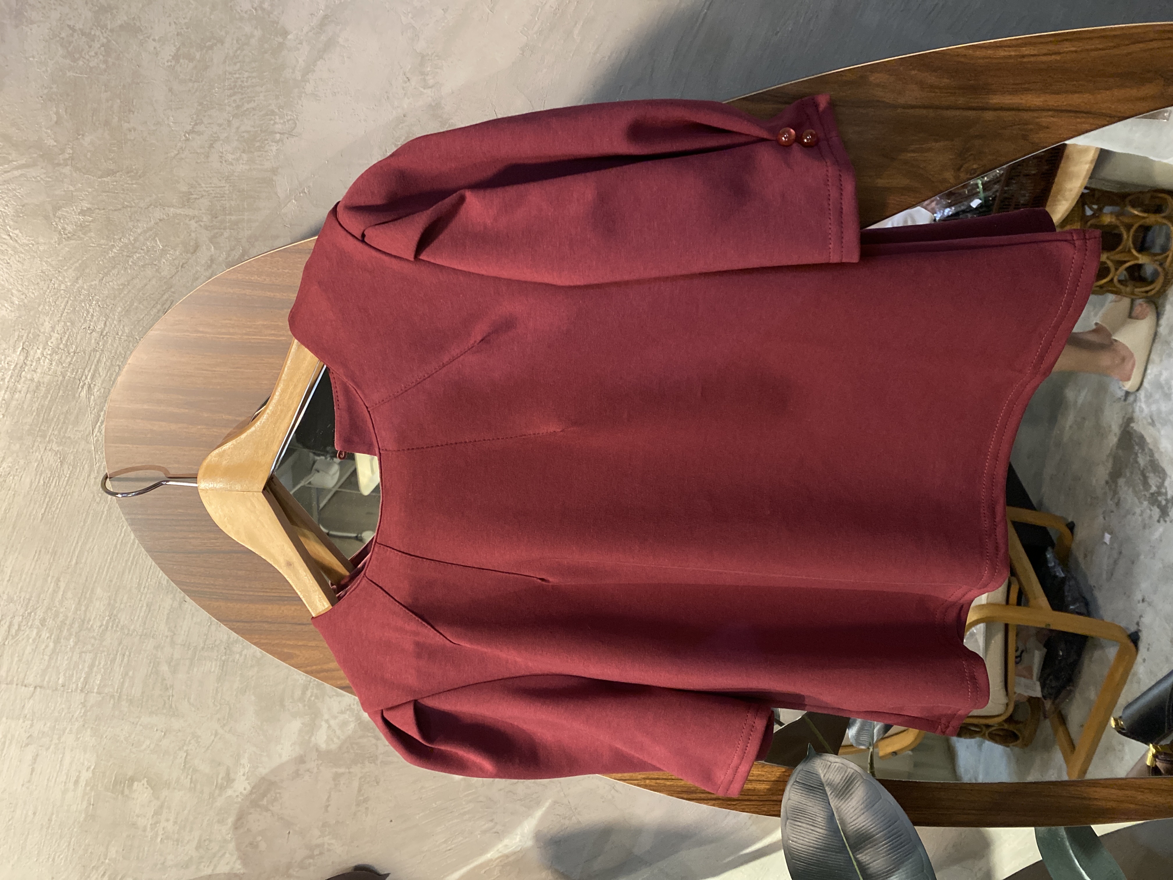 ✨4635号-气质圆领公主袖上衣