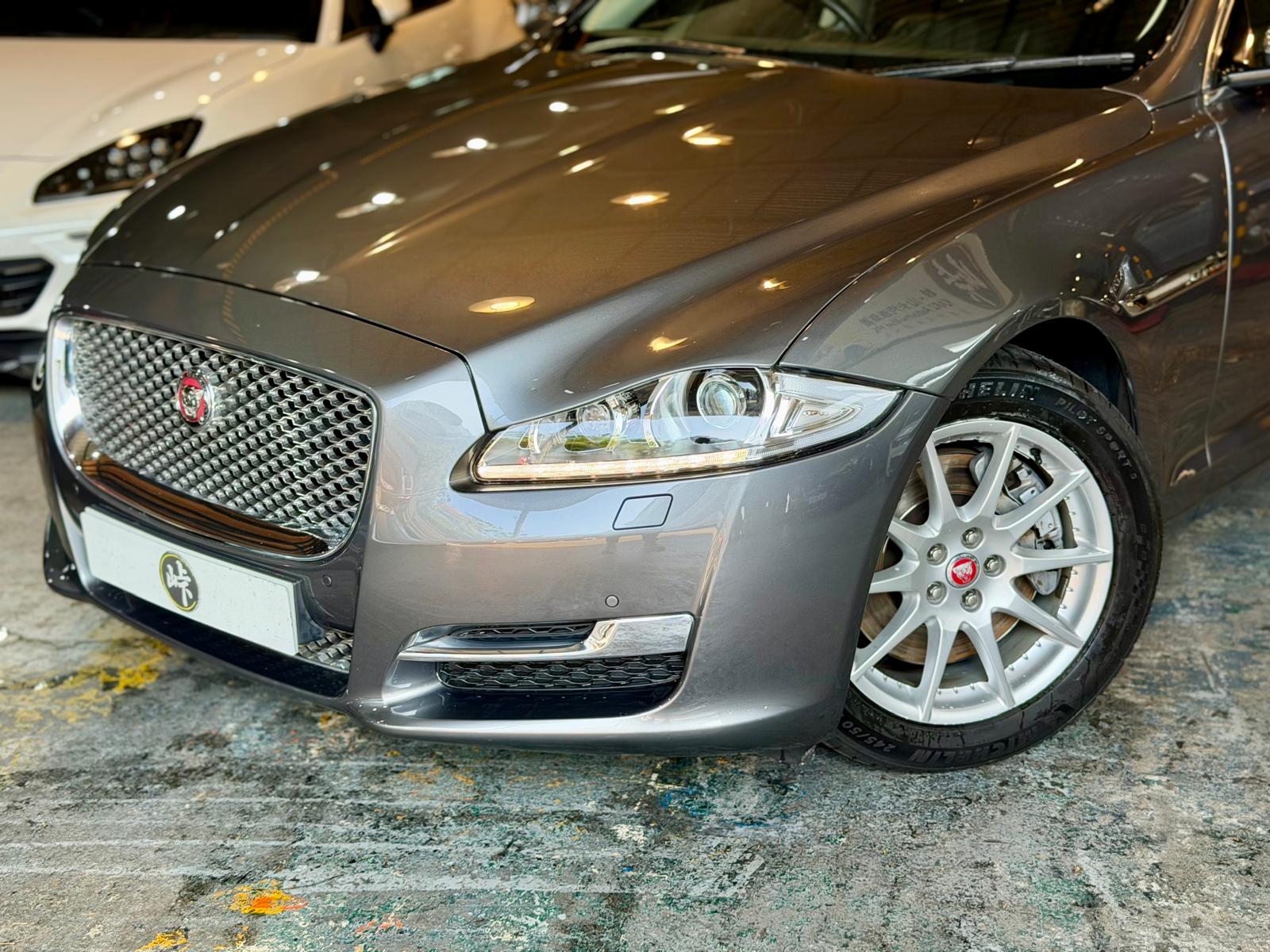Jaguar XJ 2.0 Luxury LWB Facelift 2016