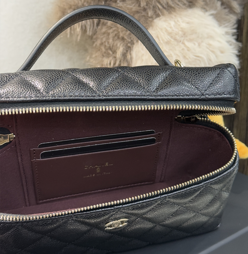 Chanel AP4385 top handle vanity 25C LP 100%Authentic, unused ✅收據✅晶片✅塵袋,✅box  size:W17 x 19.5 x 5 cm
