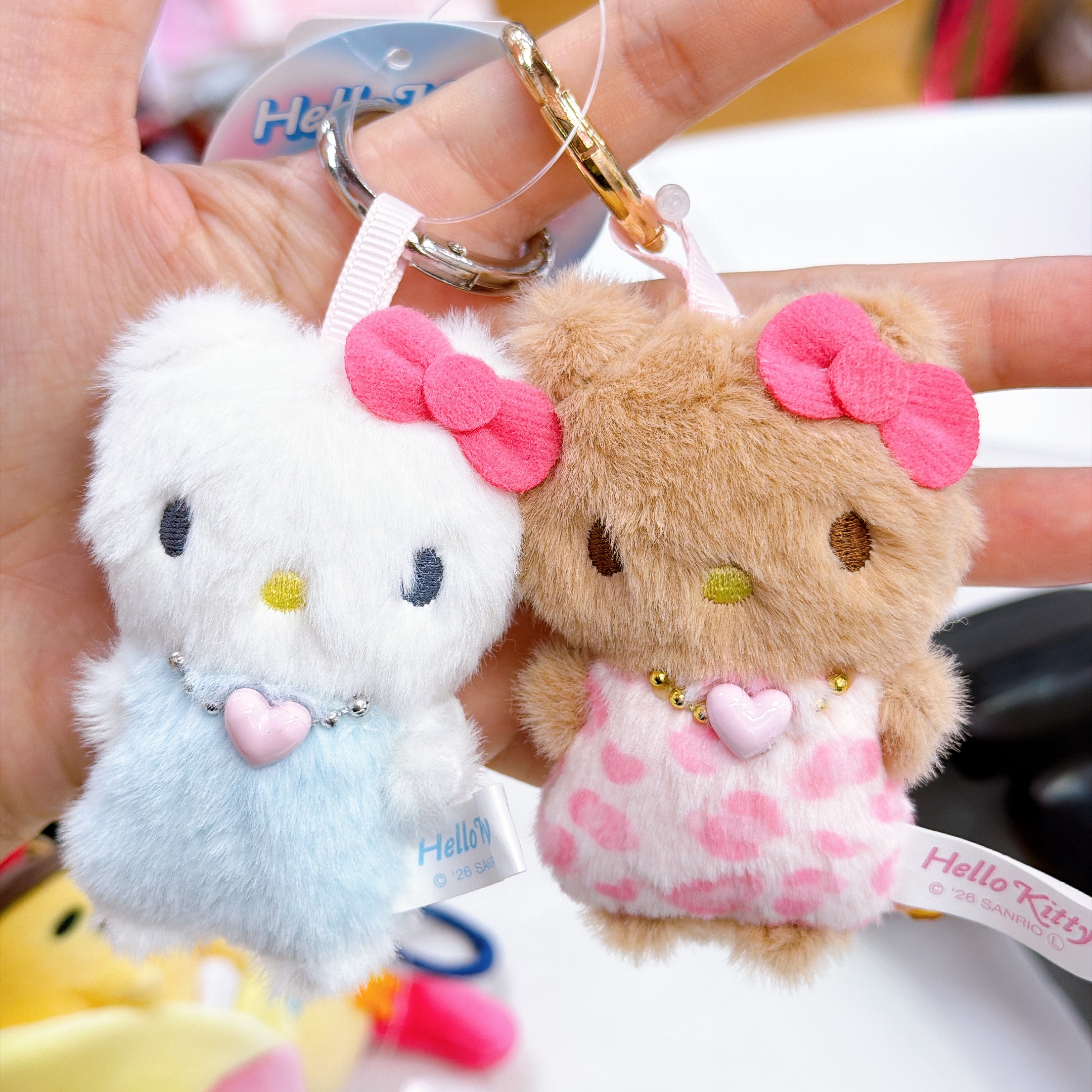 日本直送豹紋Hello Kitty公仔掛飾