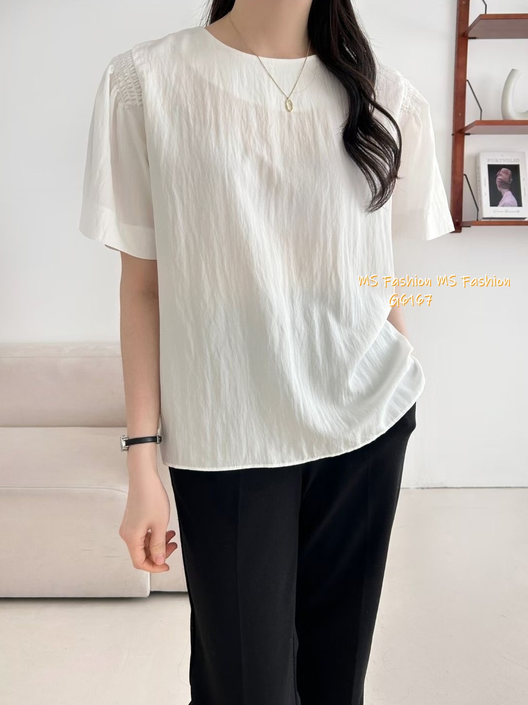G6167 韓國🇰🇷淨色肩皺摺top