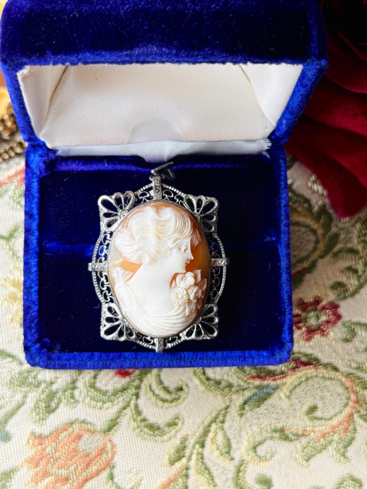 1920s–30s Antique Art Deco Sterling Silver Shell Cameo Brooch and Pendant (MT2634)