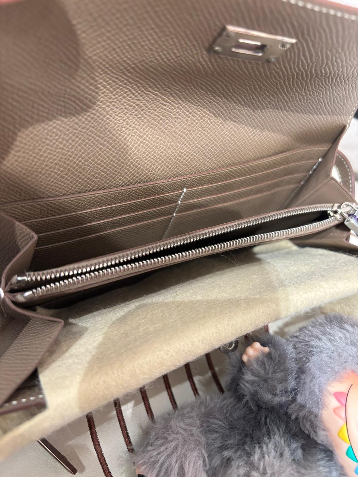Hermes Kelly Wallet Stamp C Etoupe 大象灰銀扣 100%Authentic, 全新未使用品 ✅Box