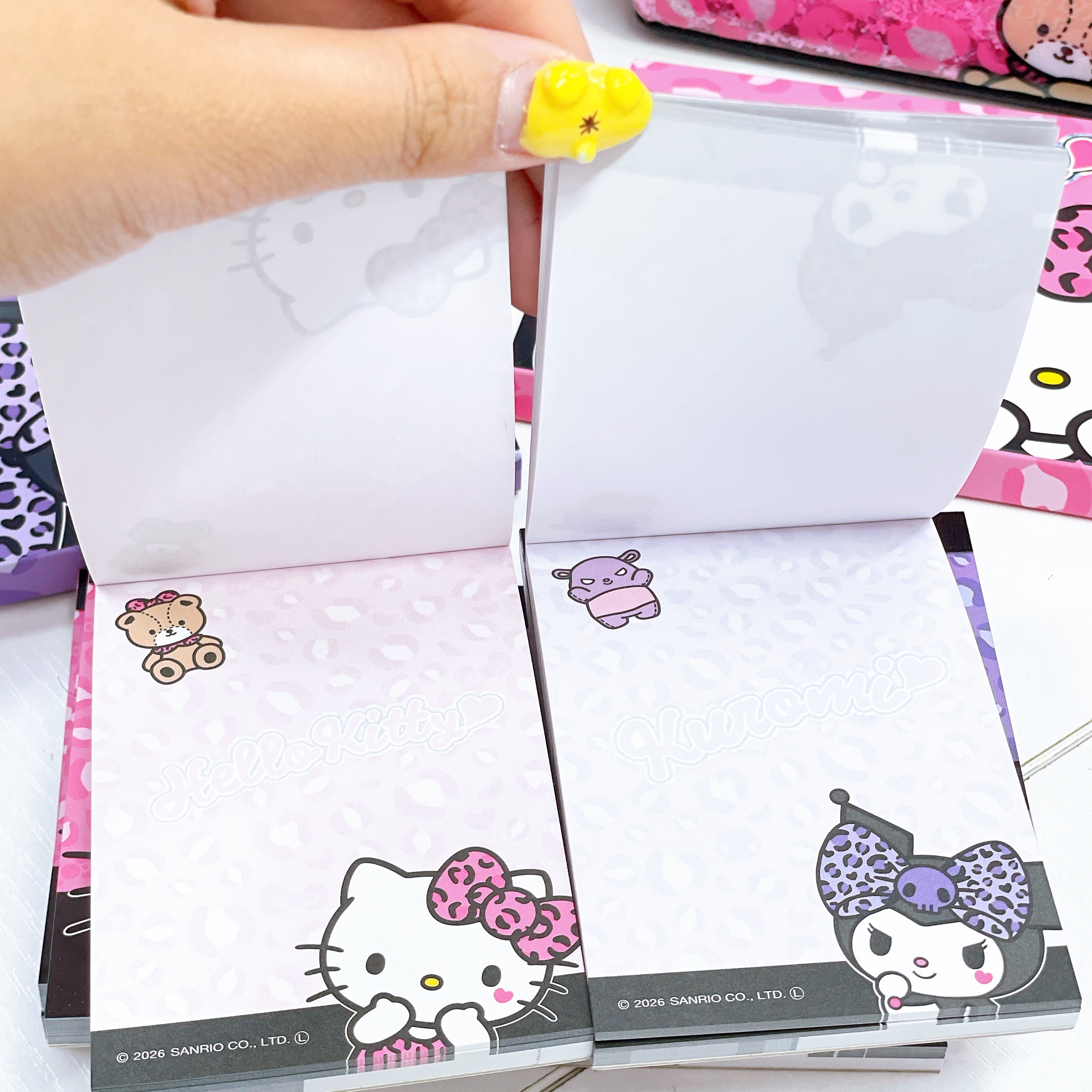 日本直送 Sanrio Hello Kitty Kuromi 豹紋系列文具產品