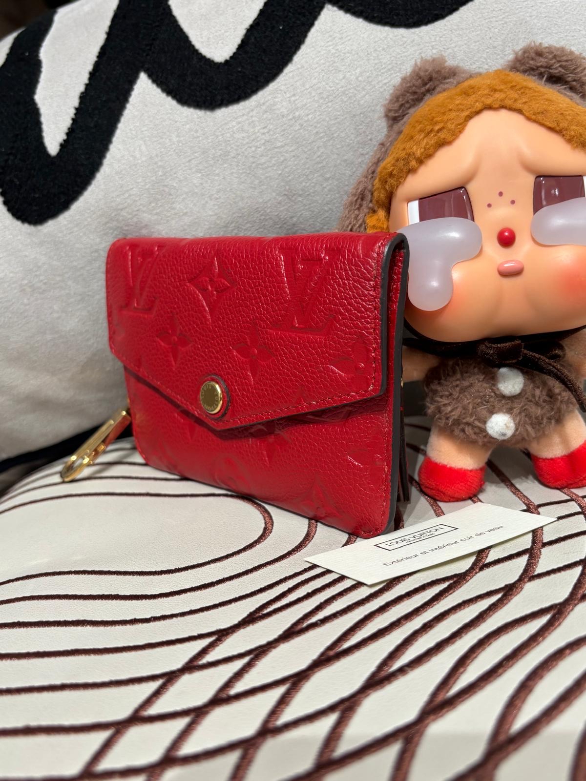 LV Card Holder / Key Holder M60634 100%Authentic, 95%New ✅Box