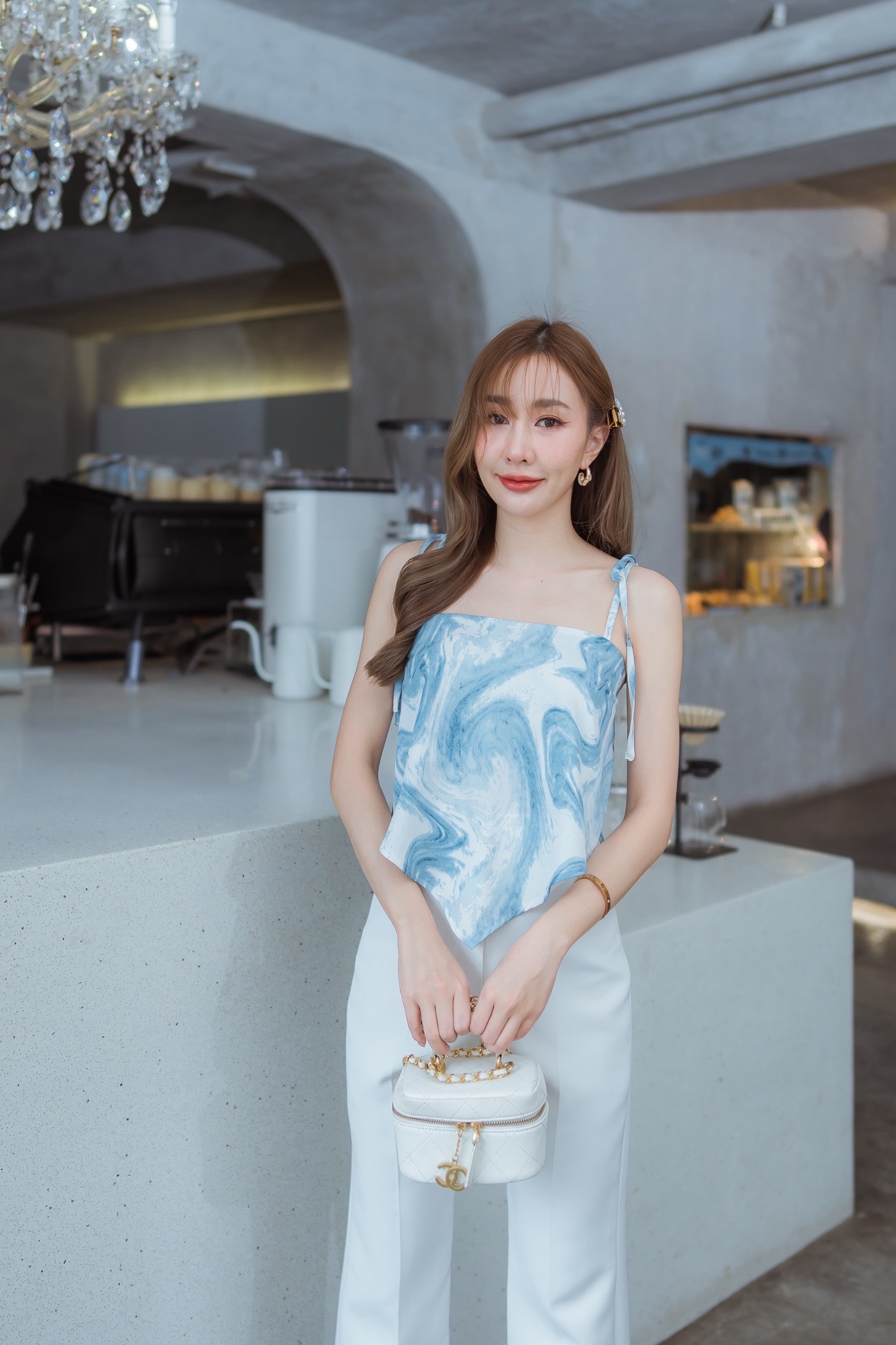 26🇹🇭新款預訂 三角大理石綁帶TOP