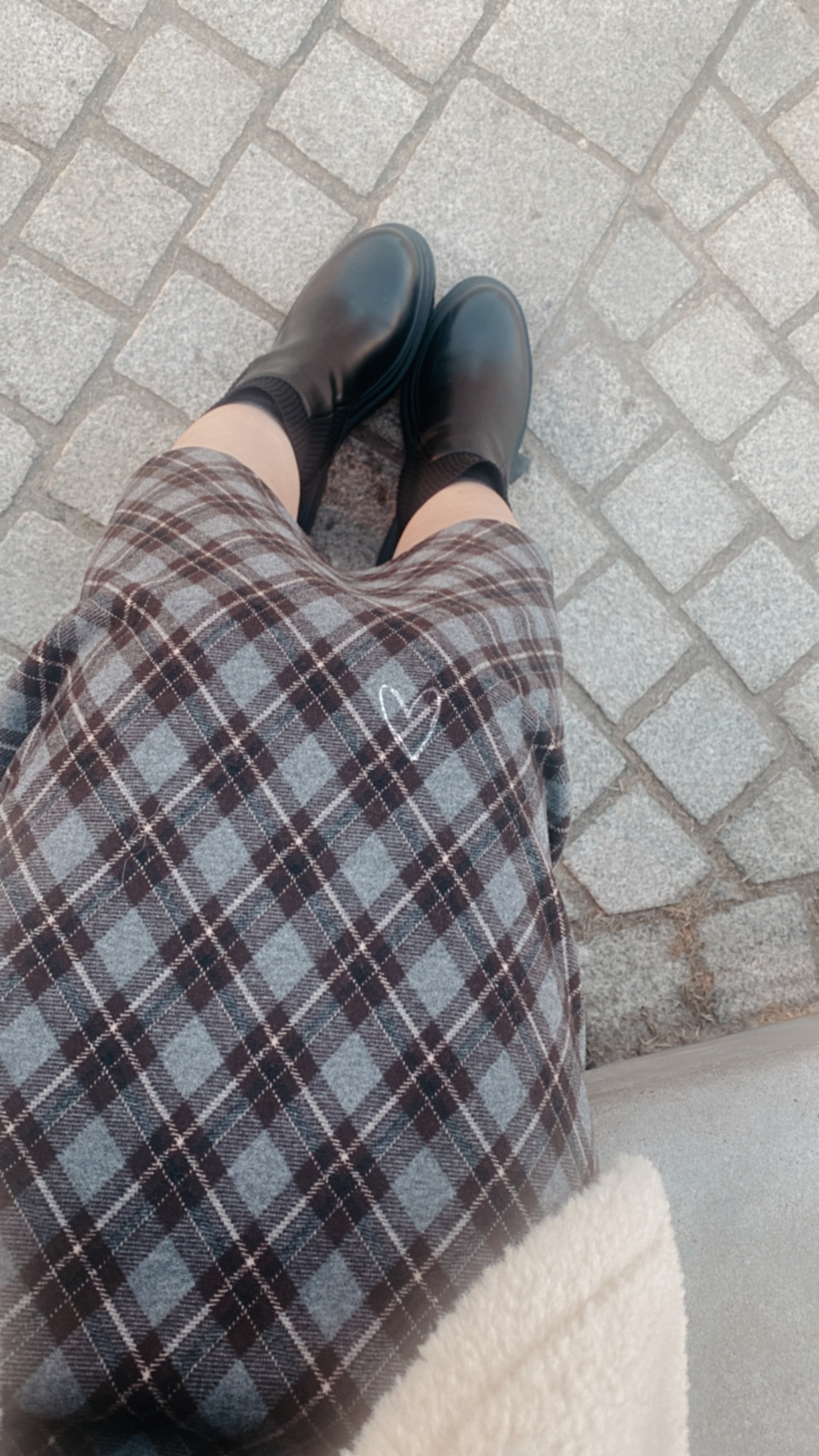 <限量現貨><JP> 冬日英倫風菱格紋直身裙* 3色入