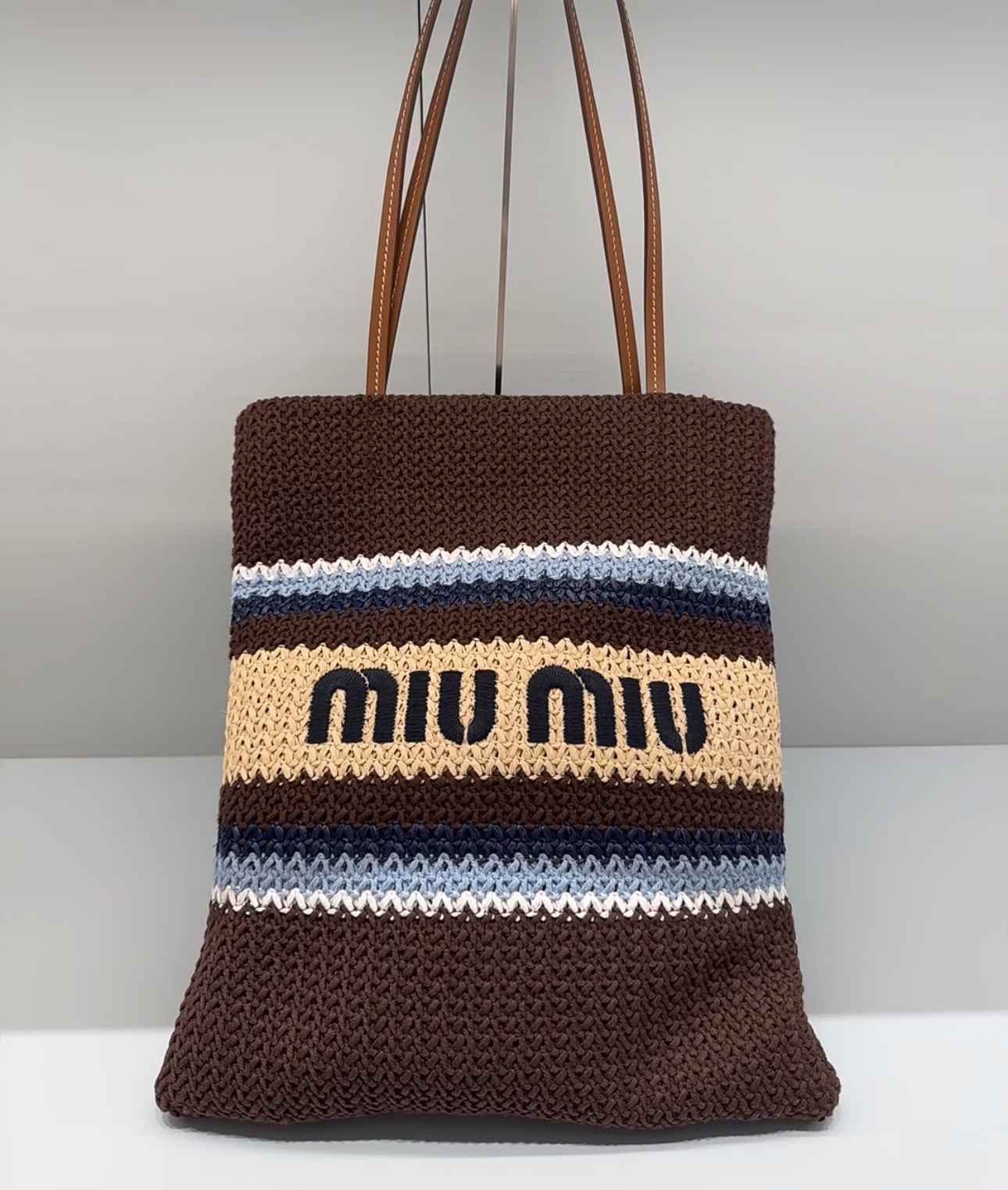 訂貨 ✈️ MiuMiu Woven Tote Bag  Size 41x32cm