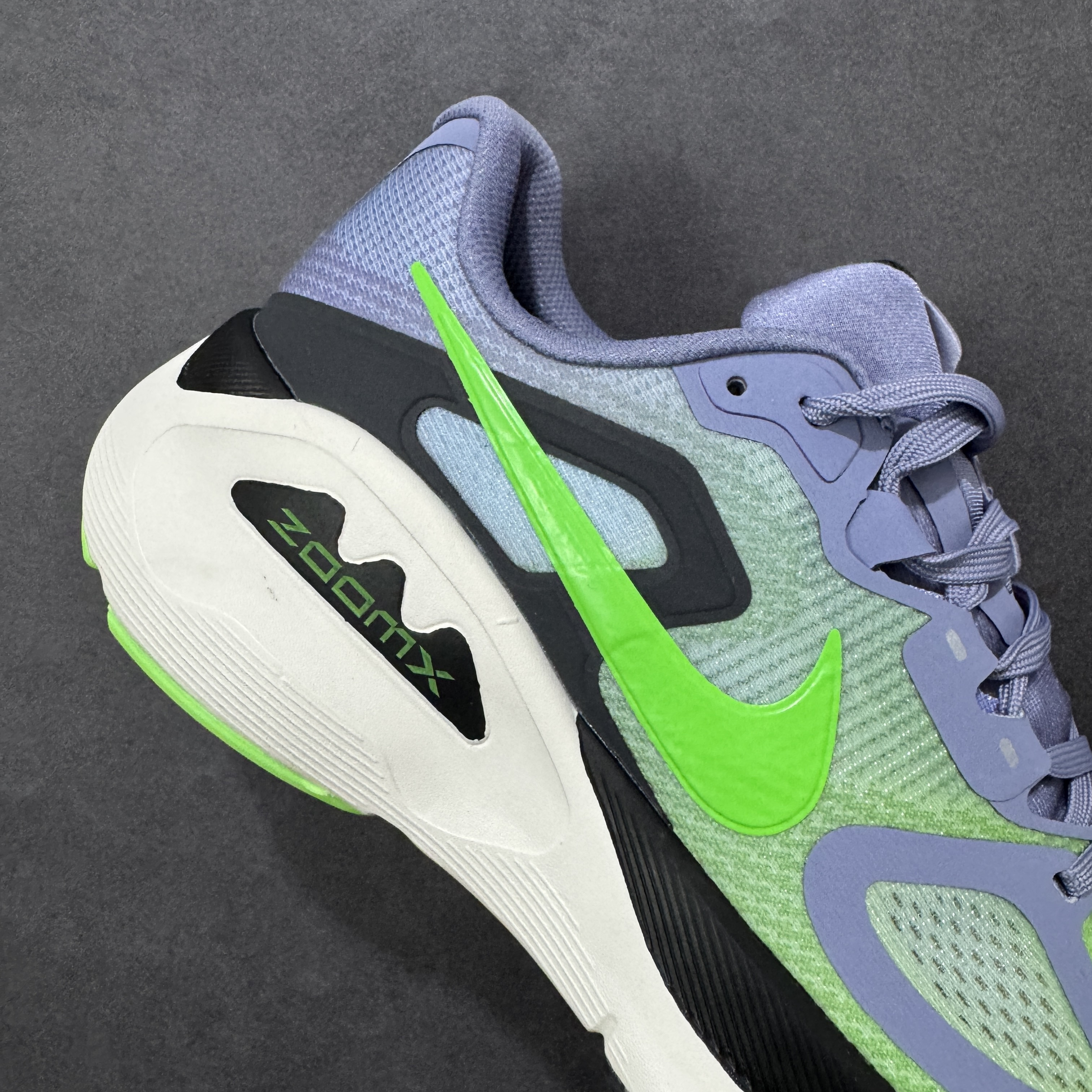 Nike Structure Plus HQ3048-501