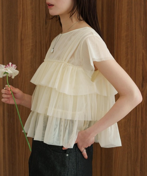 薄紗荷葉邊法式袖上衣【JT037】